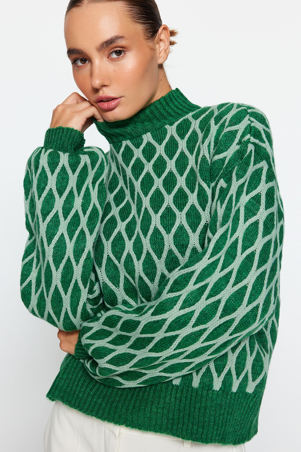 Trendyol Sweater - Green - Regular fit