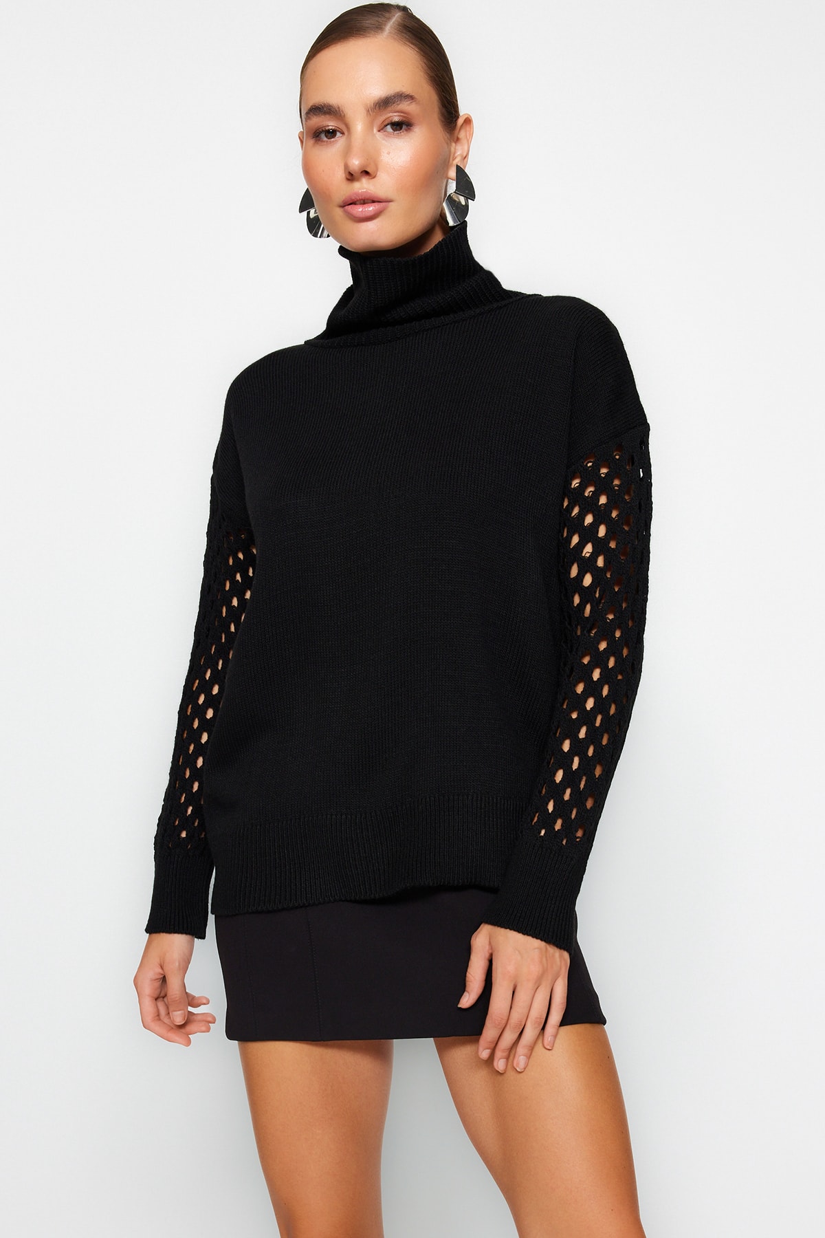 Trendyol Sweater - Black - Oversize