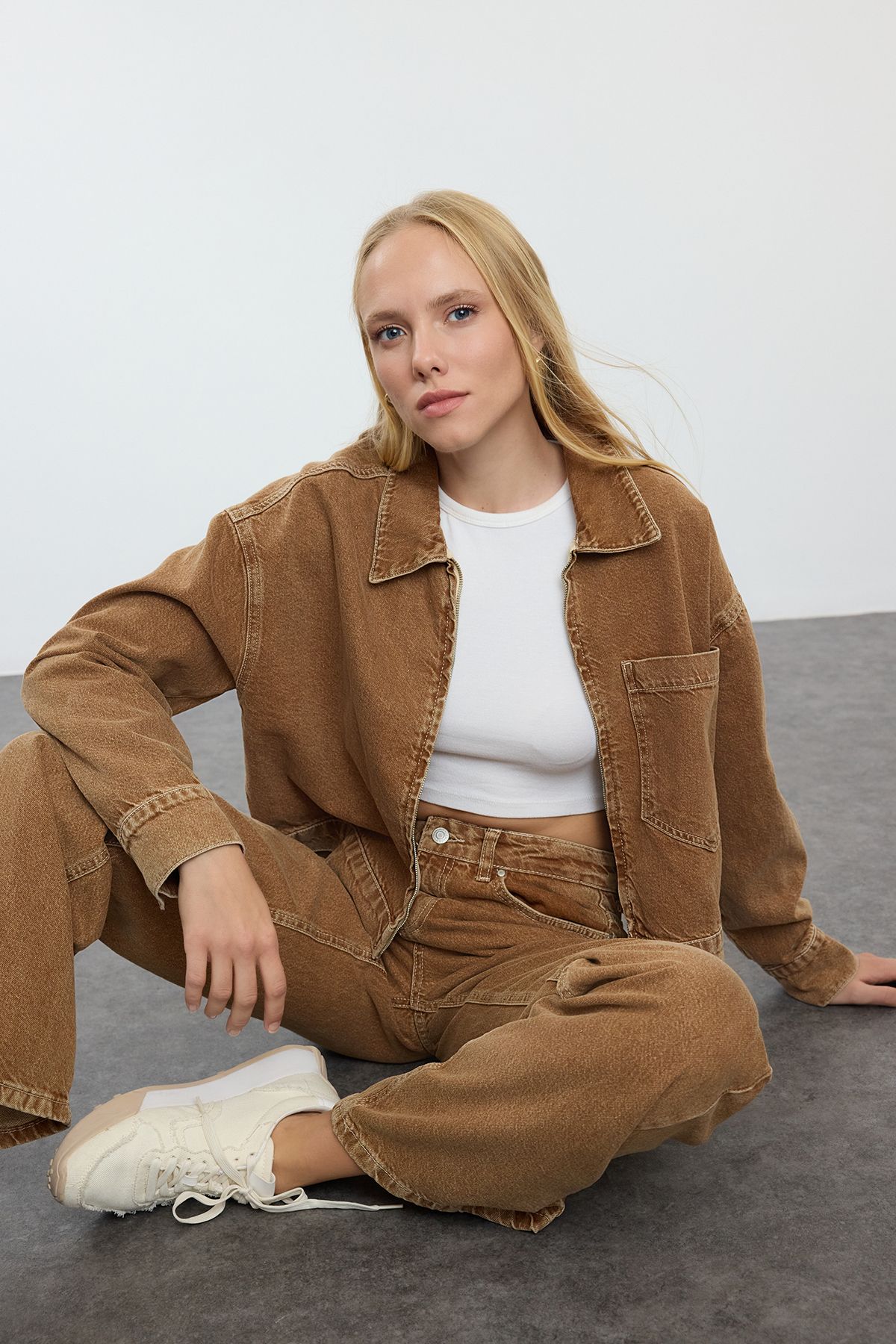 Trendyol Brown Zippered Oversize Denim Jacket