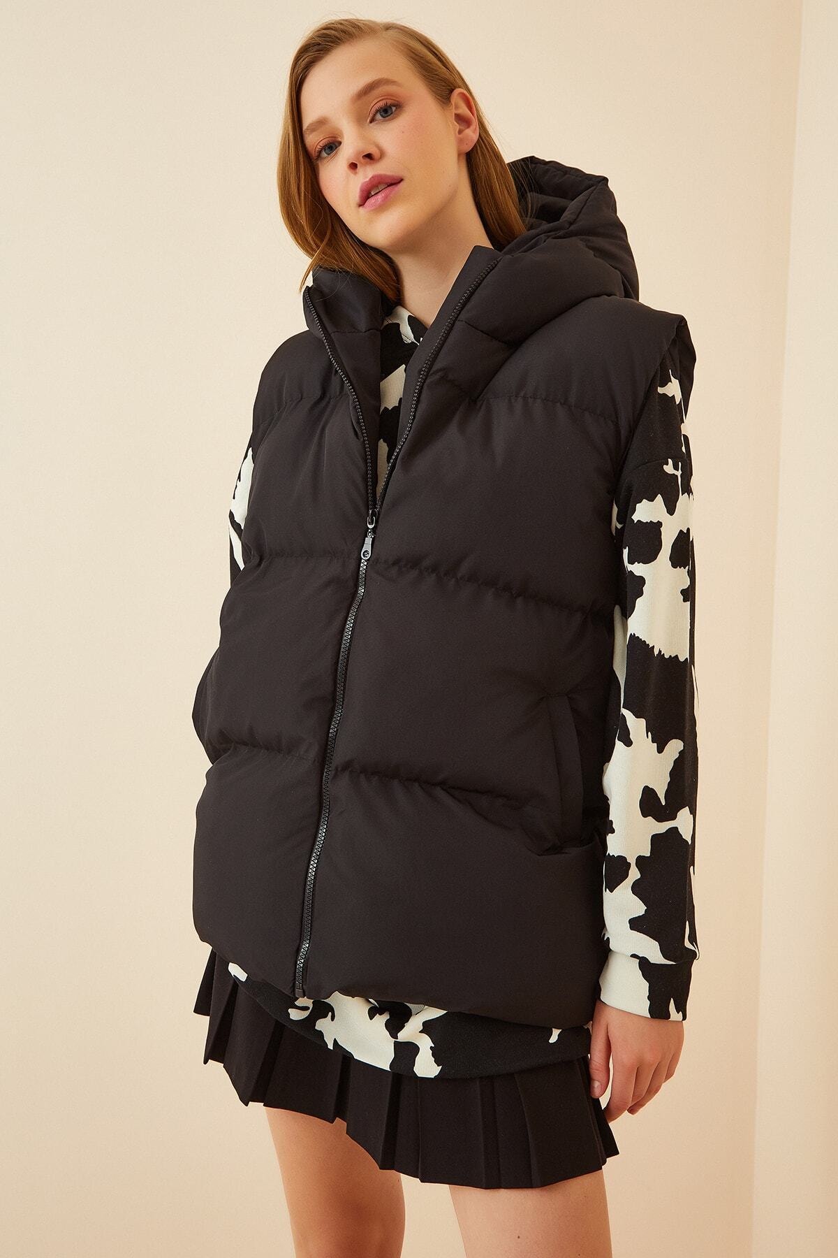 Vesta dama, Happiness İstanbul Oversized