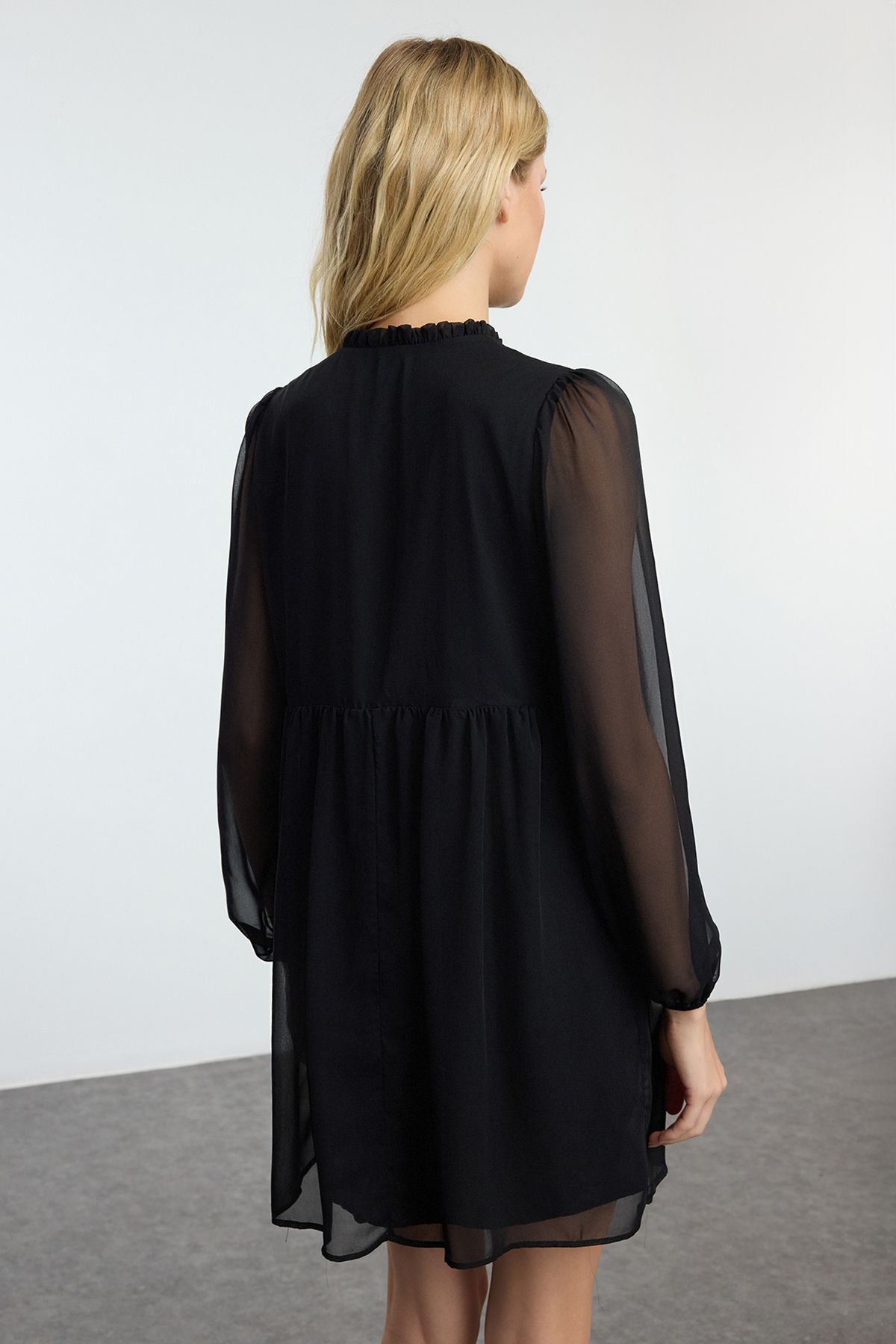 Trendyol Black Plain Woven Winter Dress