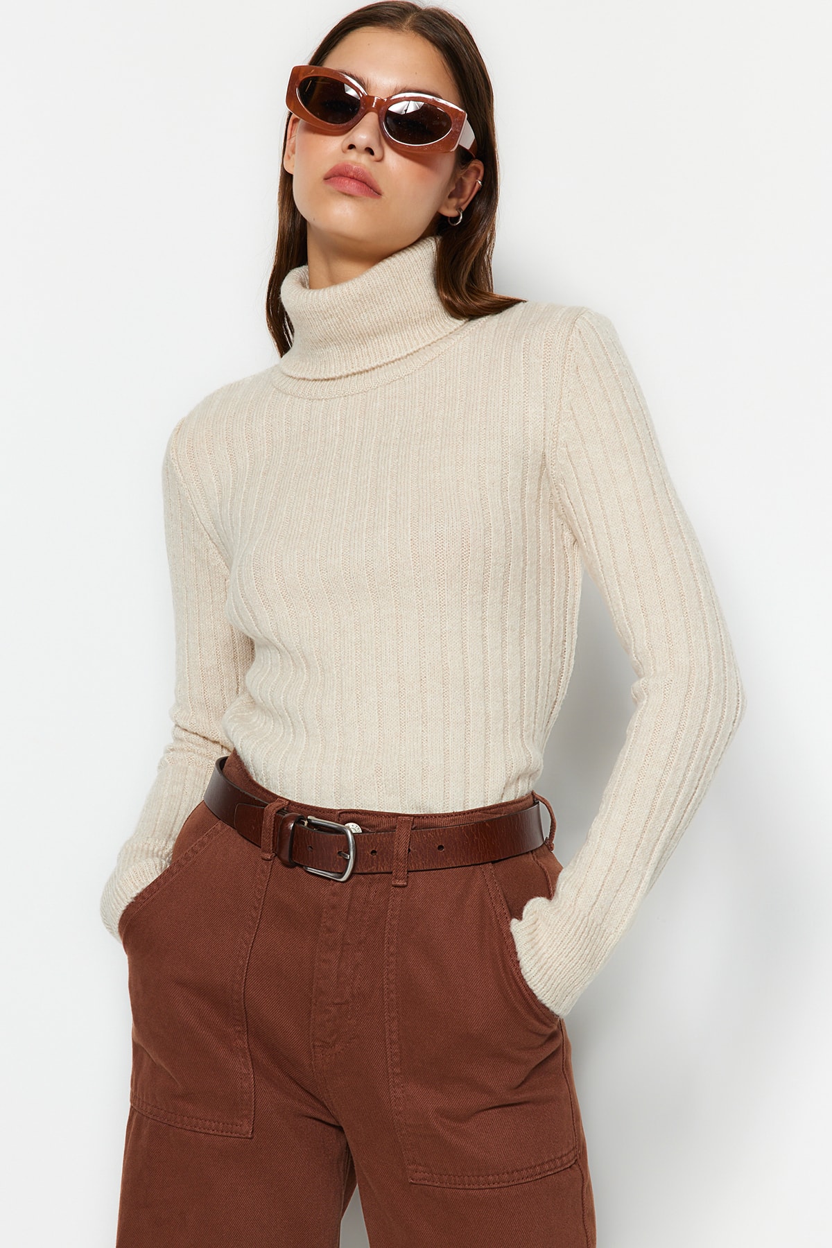 Levně Trendyol Stone Soft Textured Basic Knitwear Sweater