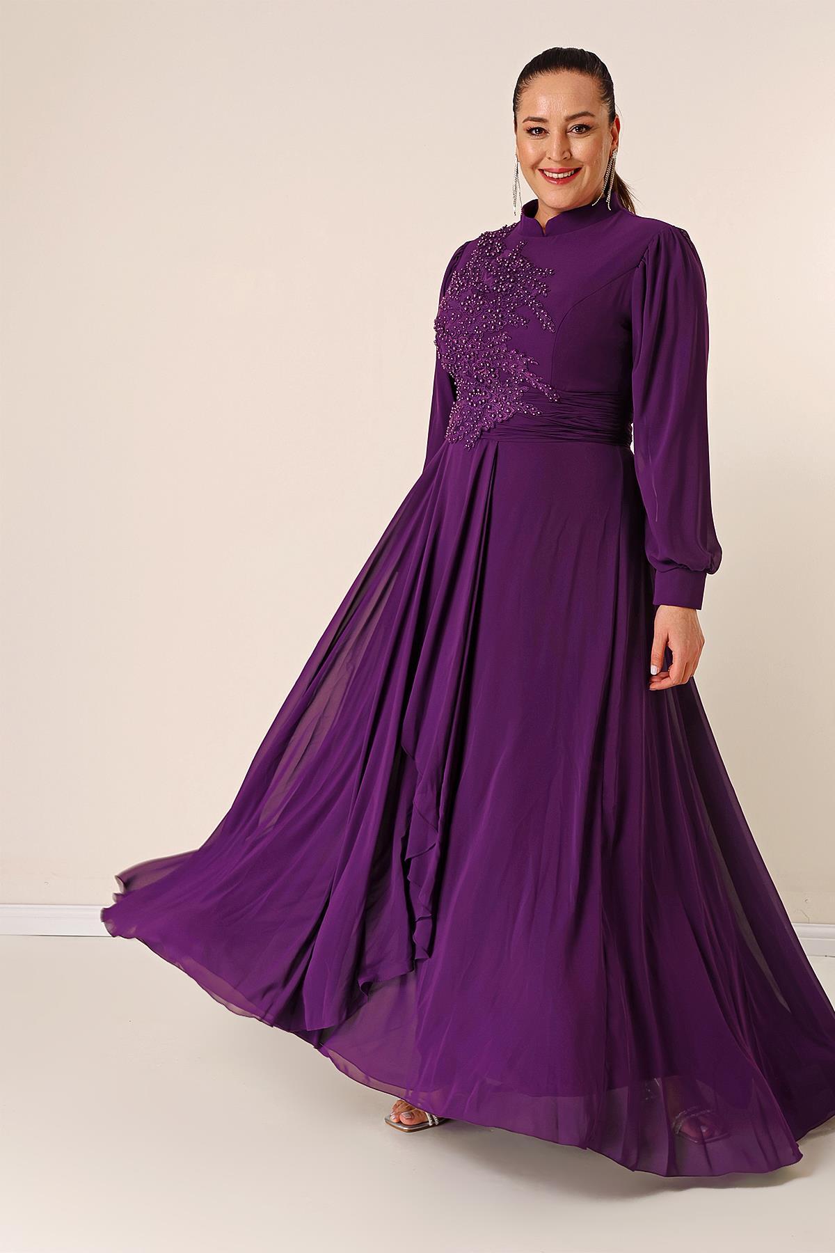 Levně By Saygı Beaded Embroidered Lined Plus Size Long Chiffon Dress with Flounce on the Front