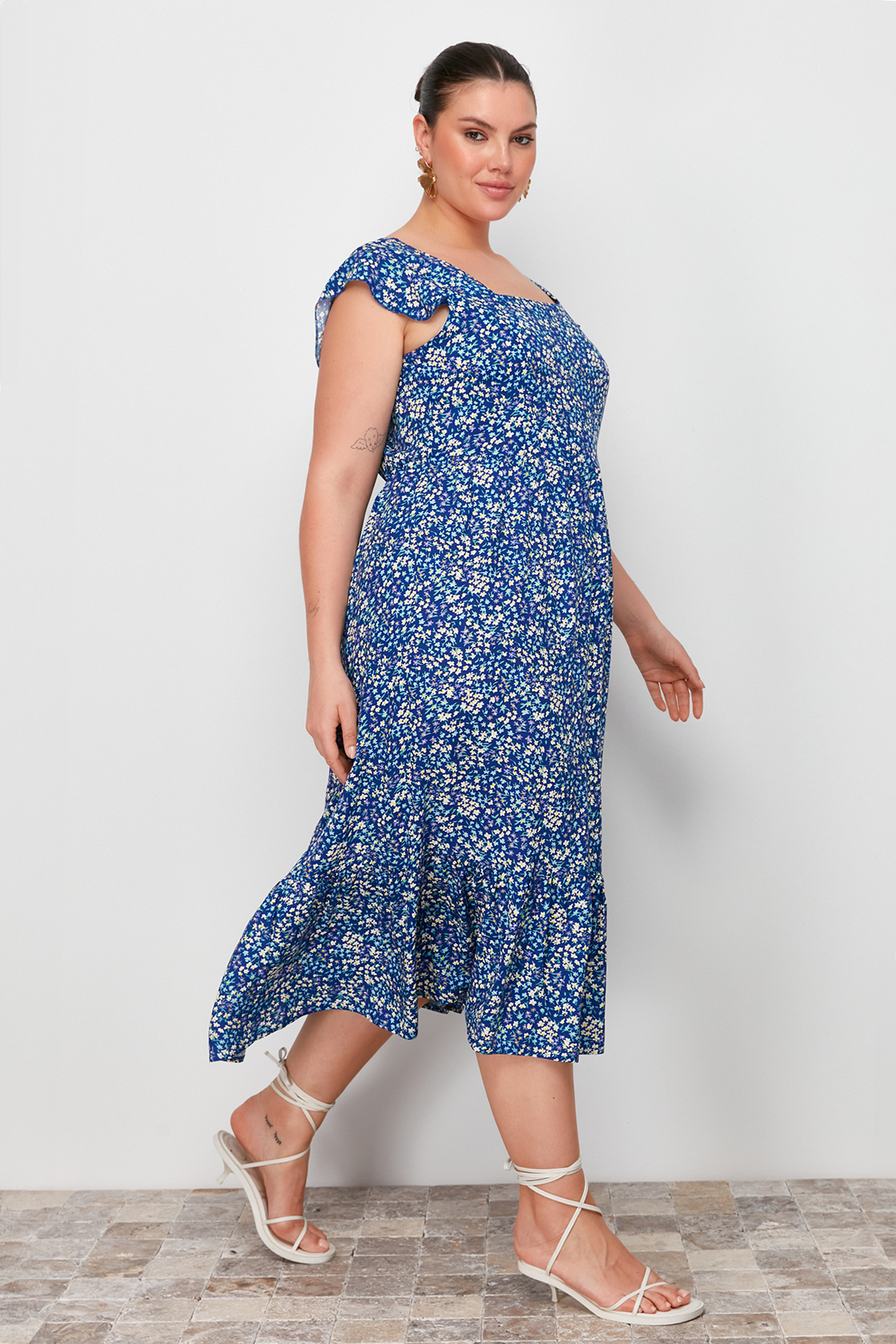 Trendyol Curve Navy Blue A-Line Midi Ruffled Floral Patterned Woven Dress