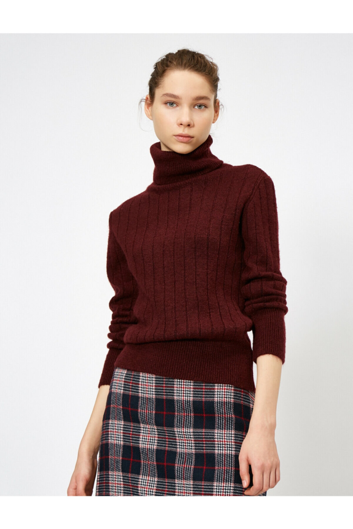 burgundy turtleneck sweater women's