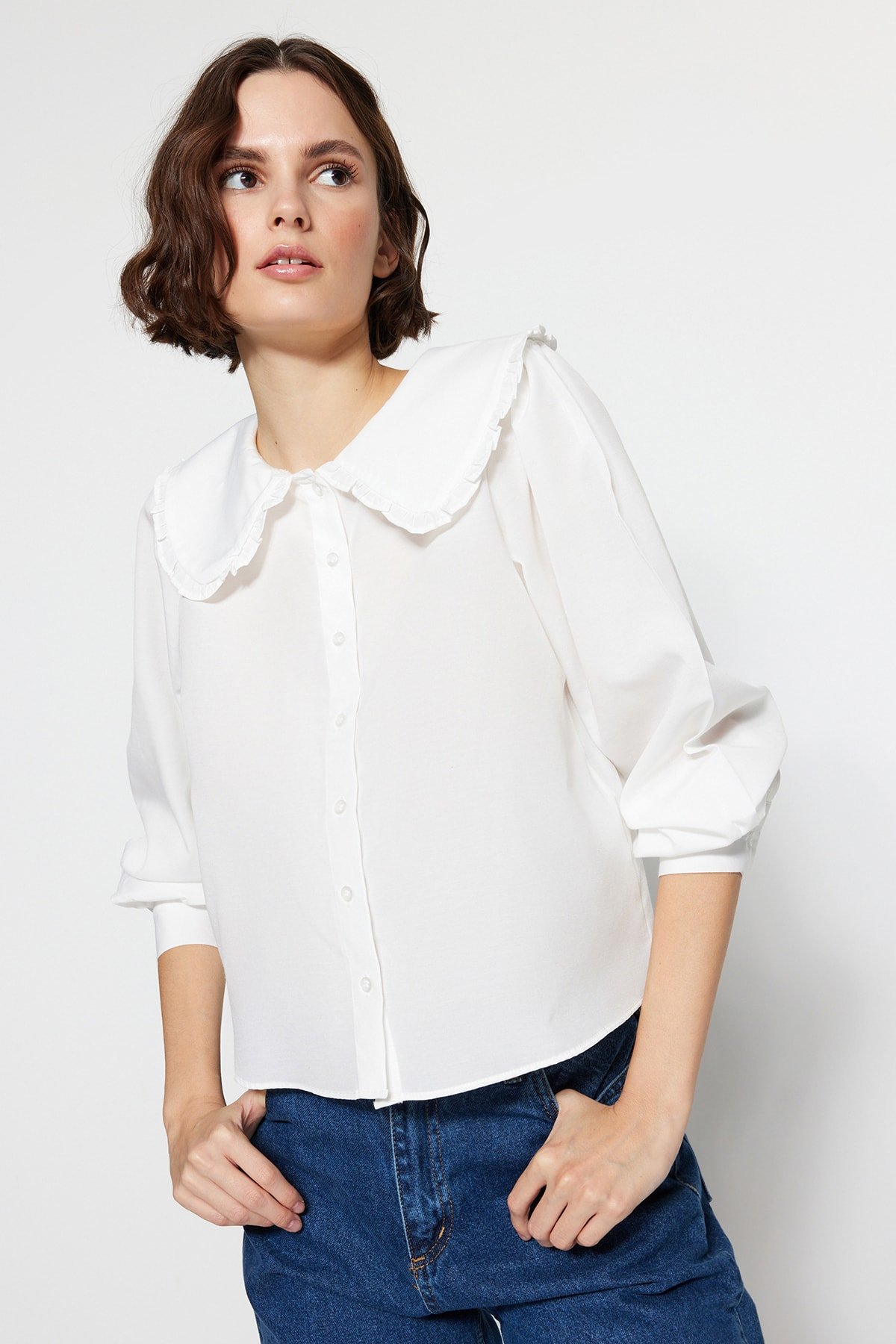 Trendyol Ecru Baby Collar Detailed Woven Shirt