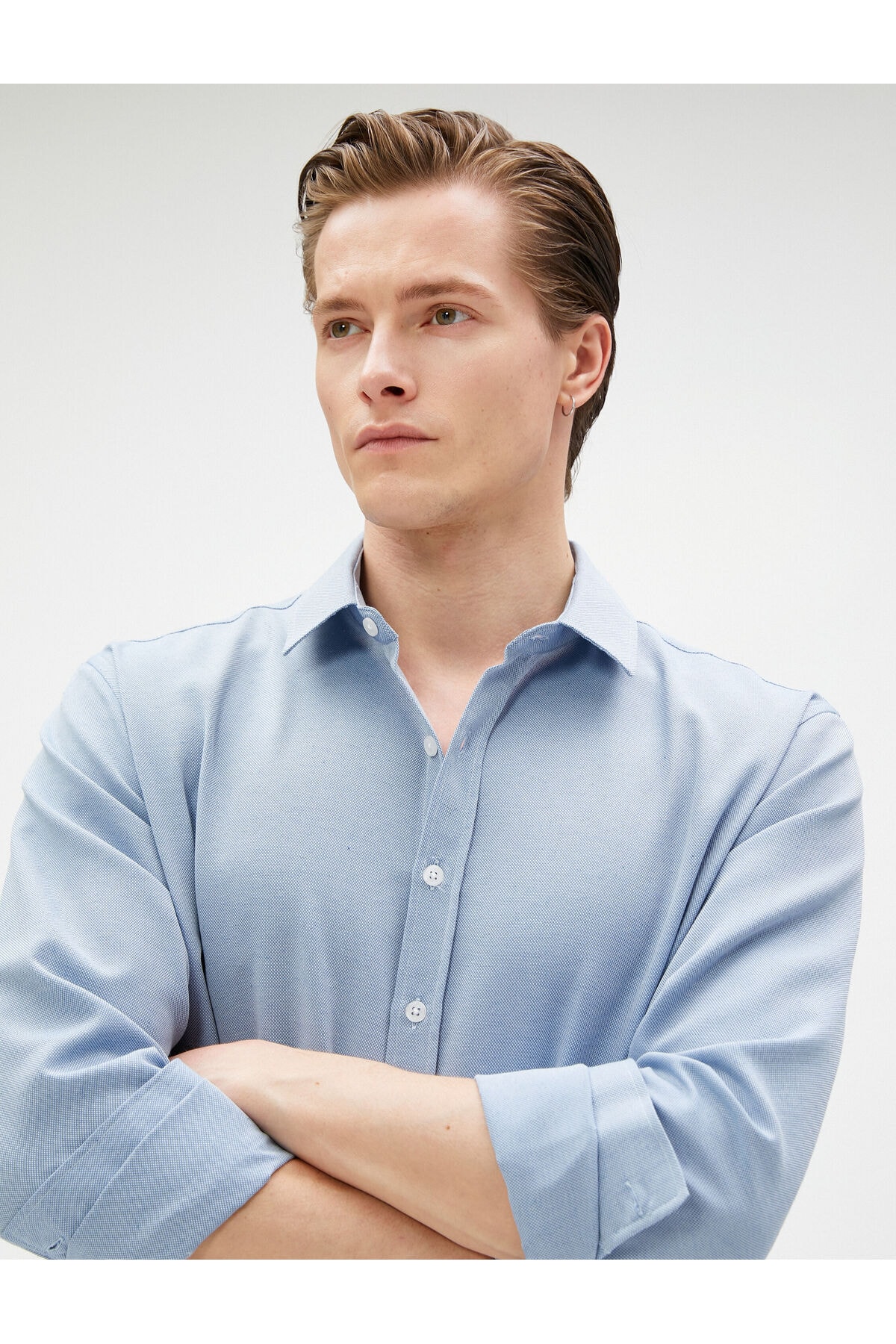 Levně Koton Basic Shirt Classic Cuff Collar Long Sleeve Buttoned Non Iron