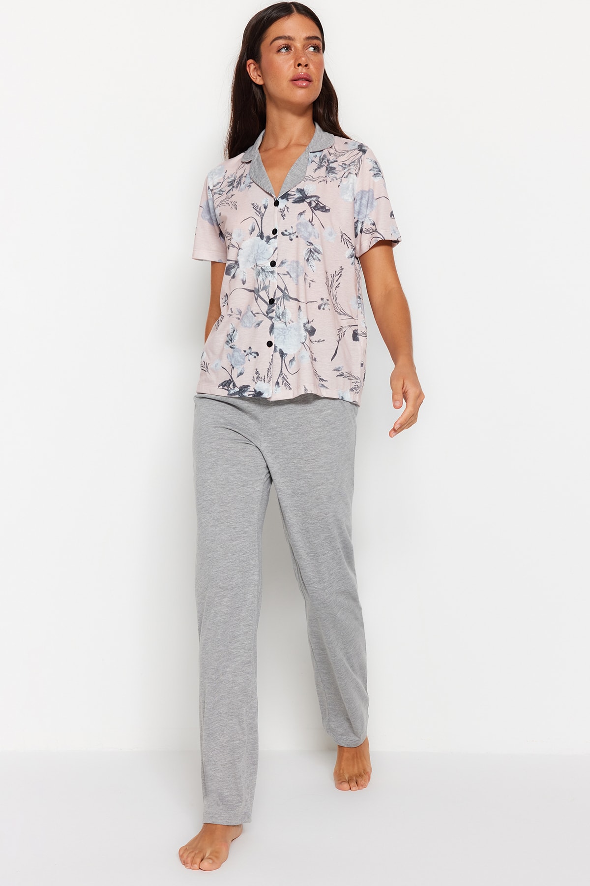 Levně Trendyol Gray 100% Cotton Floral Detailed Knitted Pajamas Set