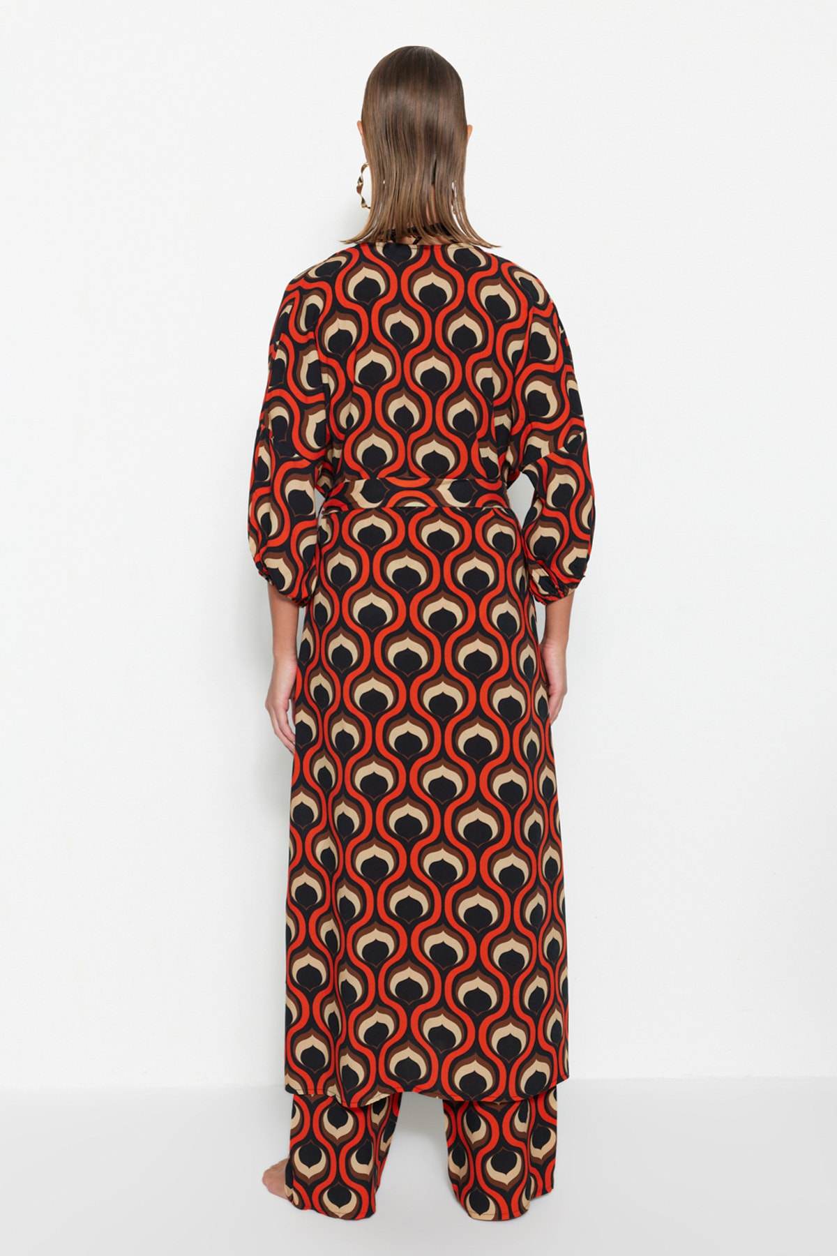 Trendyol Geometric Patterned Belted Maxi Woven Balloon Sleeve Kimono &amp; Kaftan