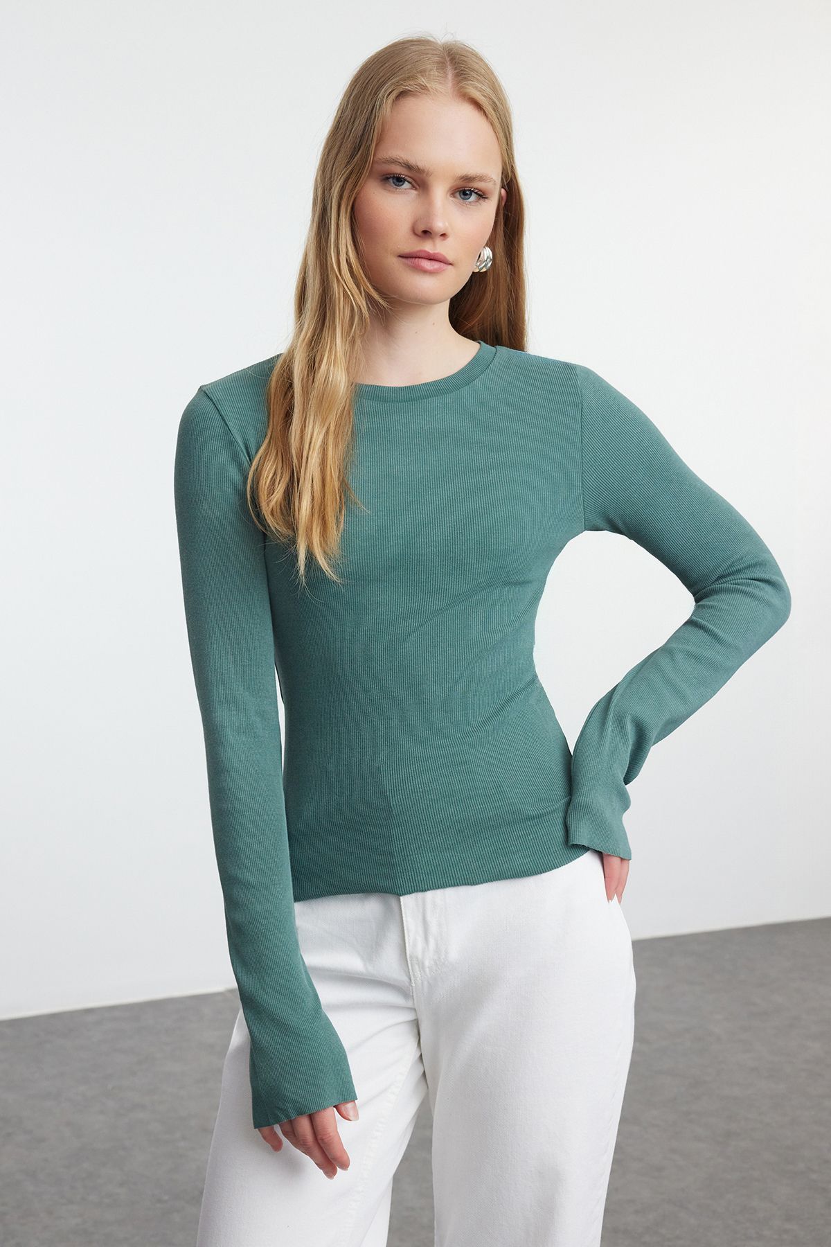 Trendyol Khaki Washed Fitted/Body-Smoothing Spanish Sleeve Ribbed Flexible Knitted Blouse