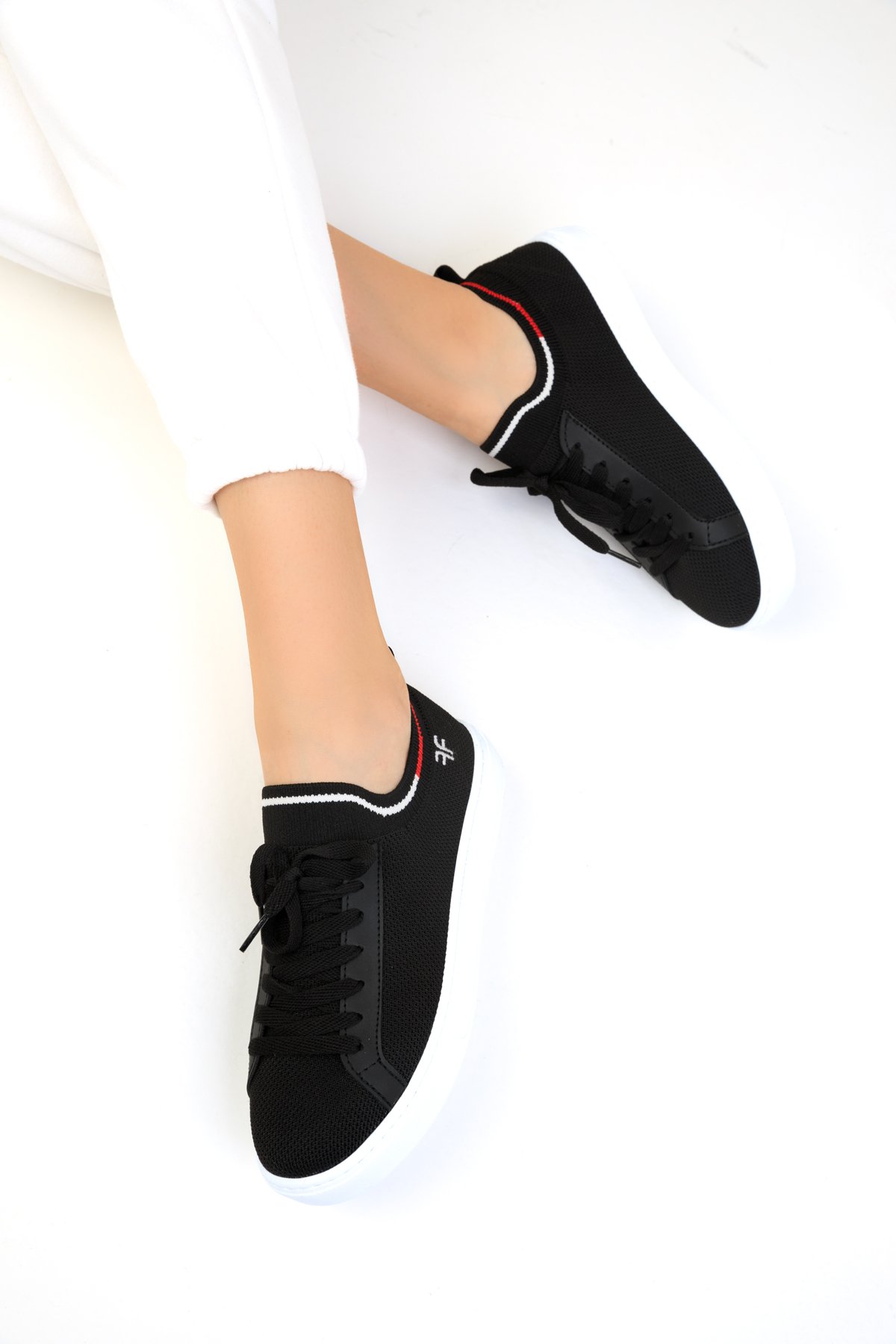 Soho Black Unisex Sneakers 19149