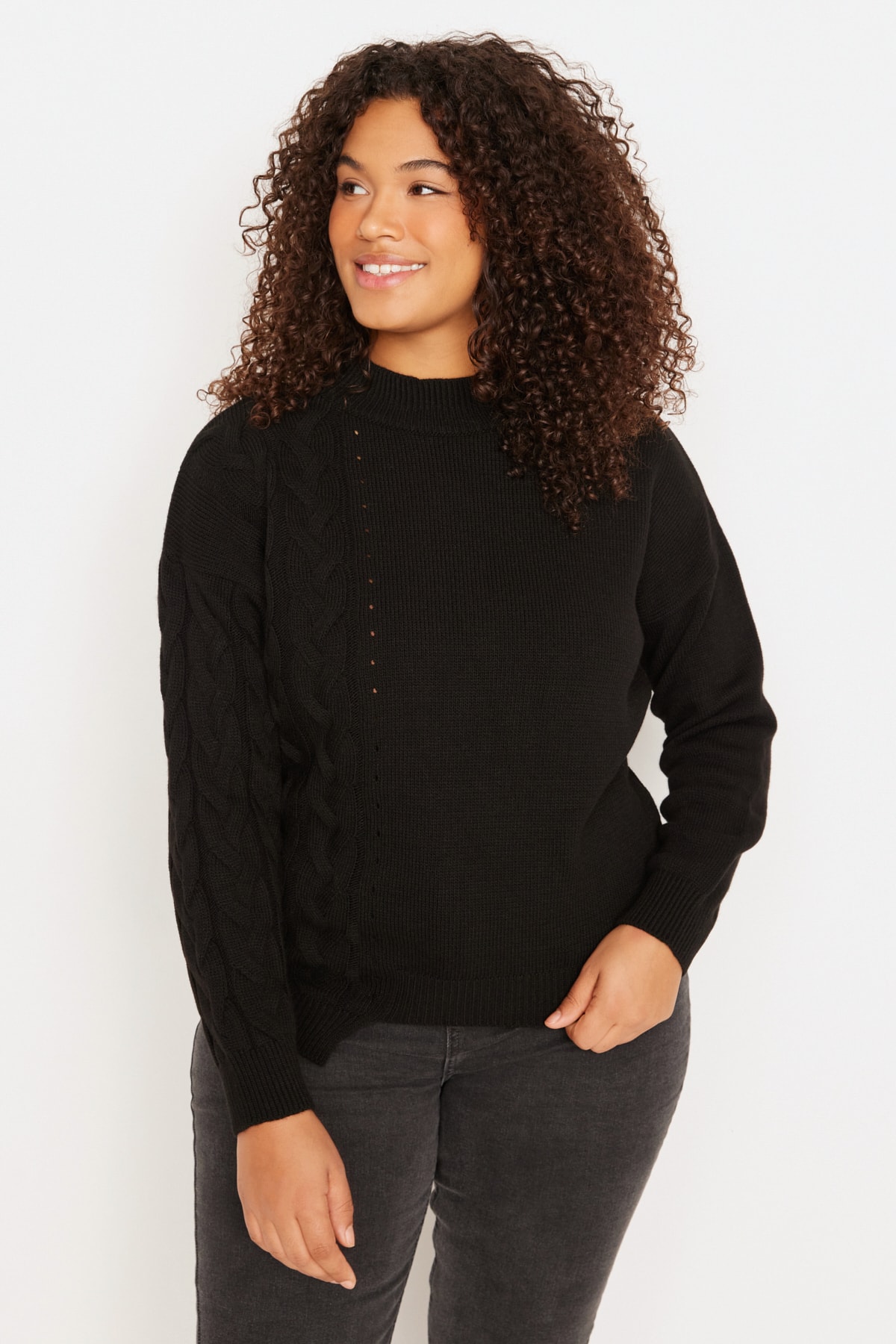 Trendyol Curve Siat Knitted Detailed Knitwear Sweater