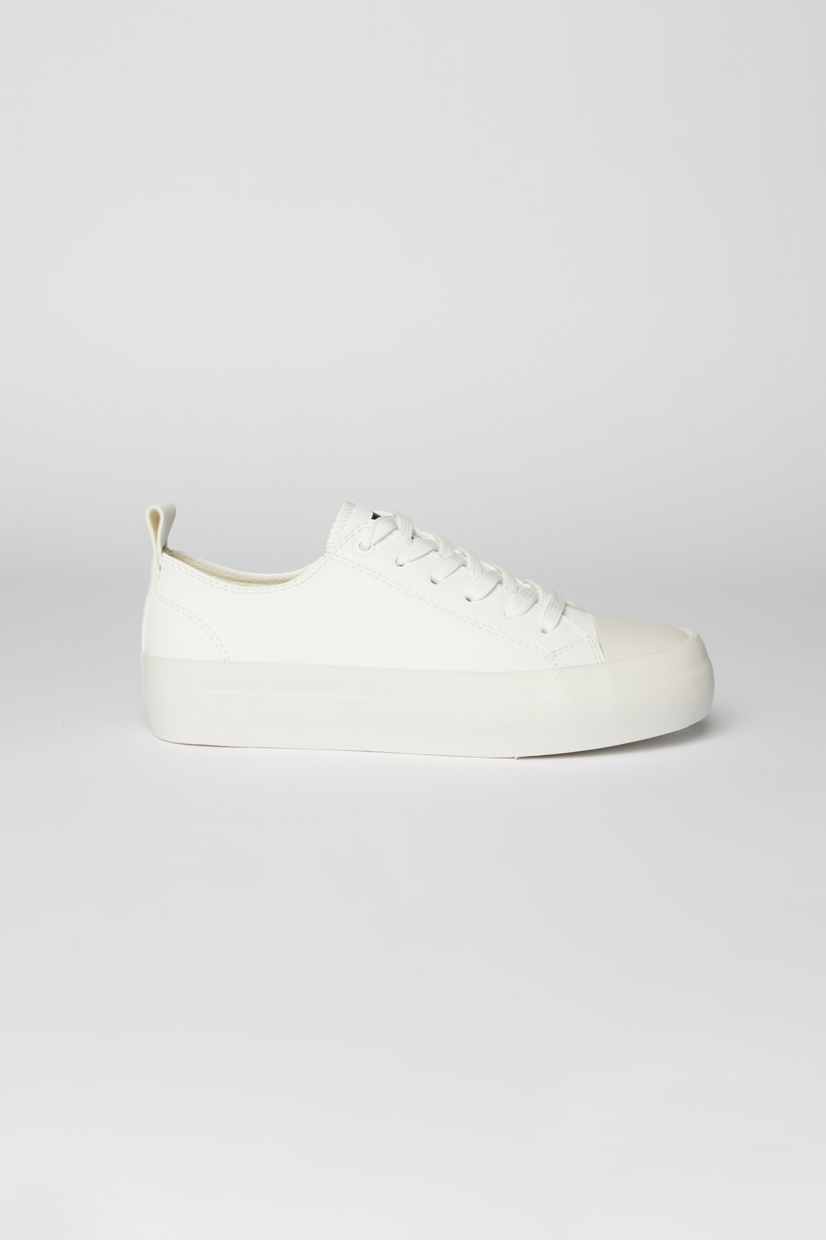 Levně AC&Co / Altınyıldız Classics Men's White Laced Flexible Comfortable Sole Patternless Sneaker Shoes