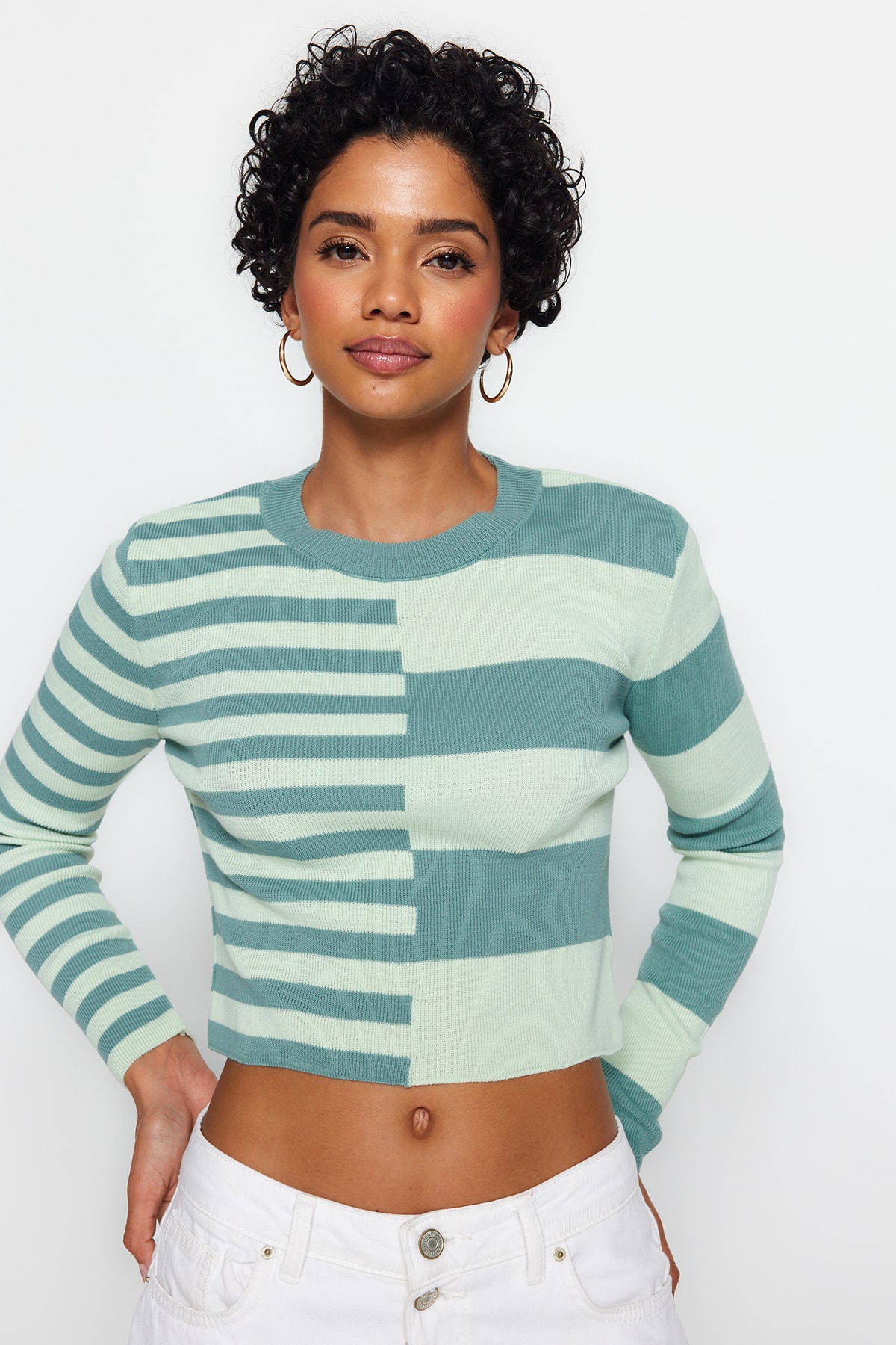 Trendyol Khaki Crop Striped Crewneck Knitwear Sweater