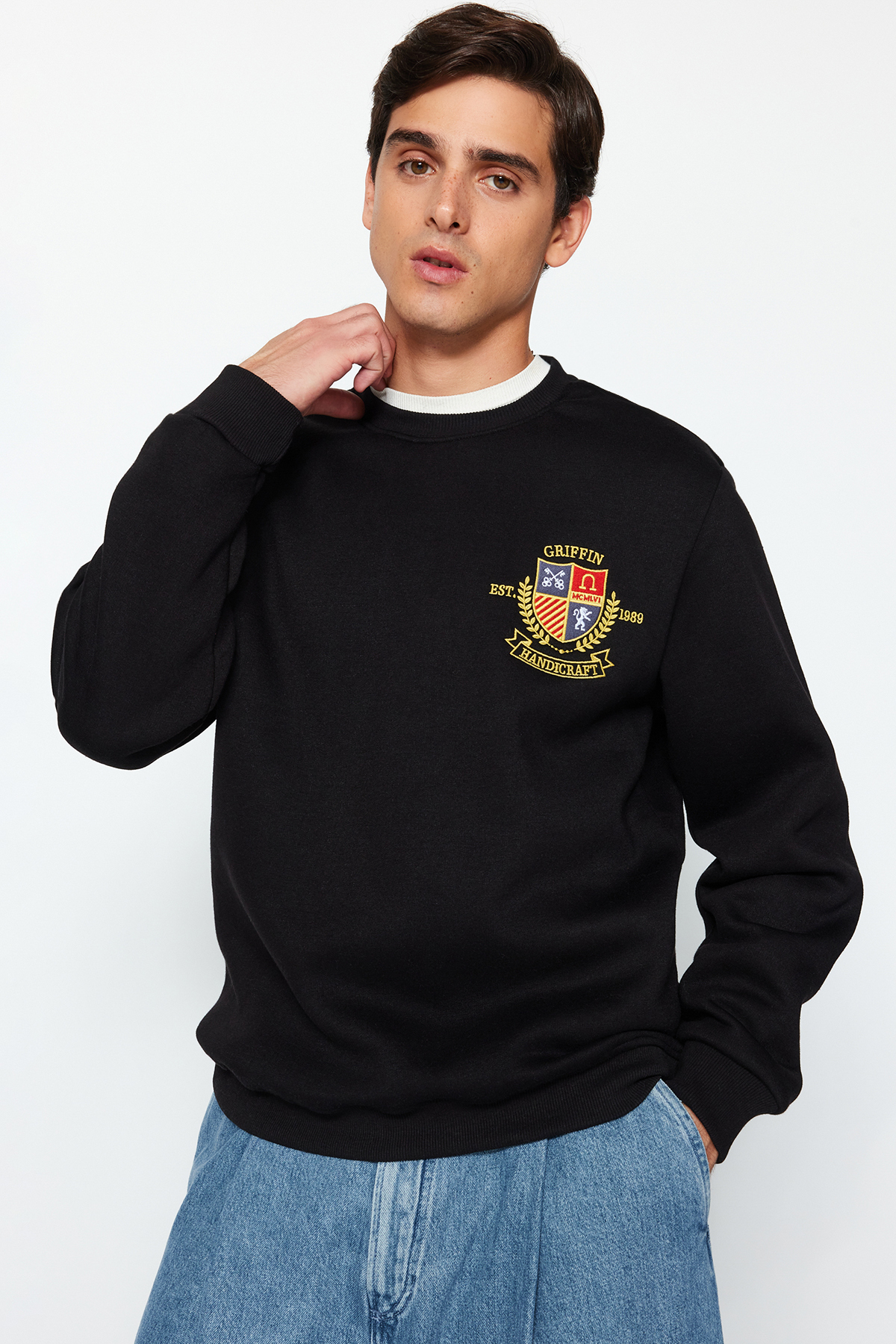 Trendyol Indigo Regular/Regular Fit Crest Vyšívaná Vnútorná Fleece Bavlnená Mikina