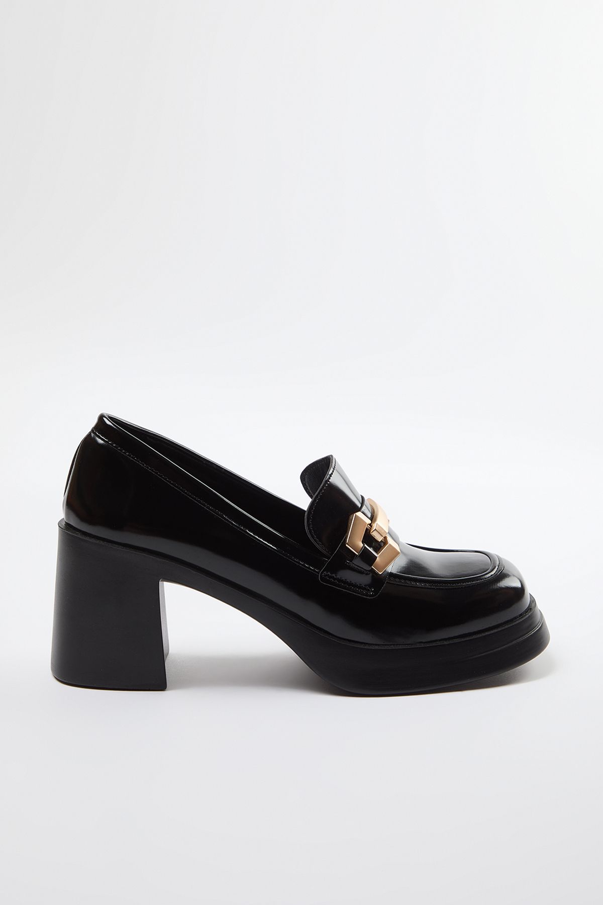 Trendyol Black Antique Buckled Women&#039;s Chunky Heel Shoes