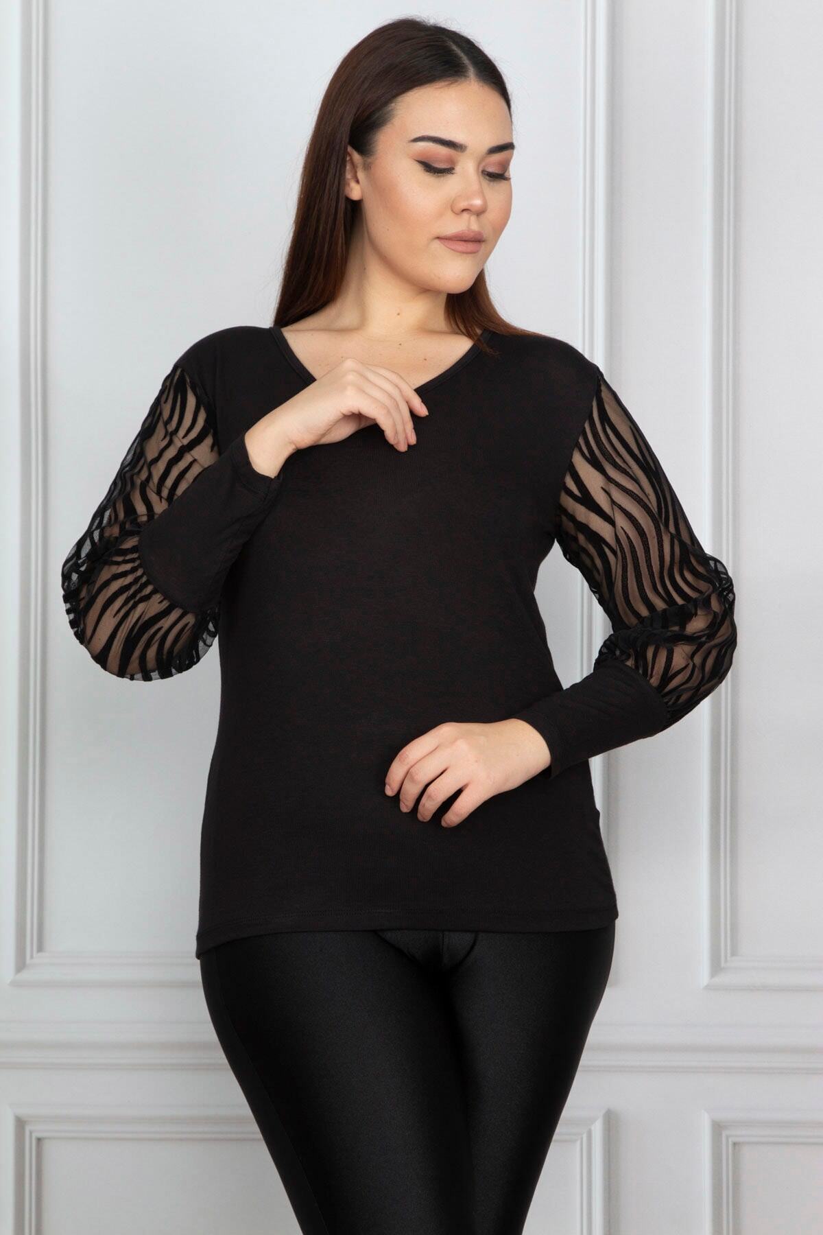 Şans Women's Plus Size Black Sleeve Flocked Tulle Blouse