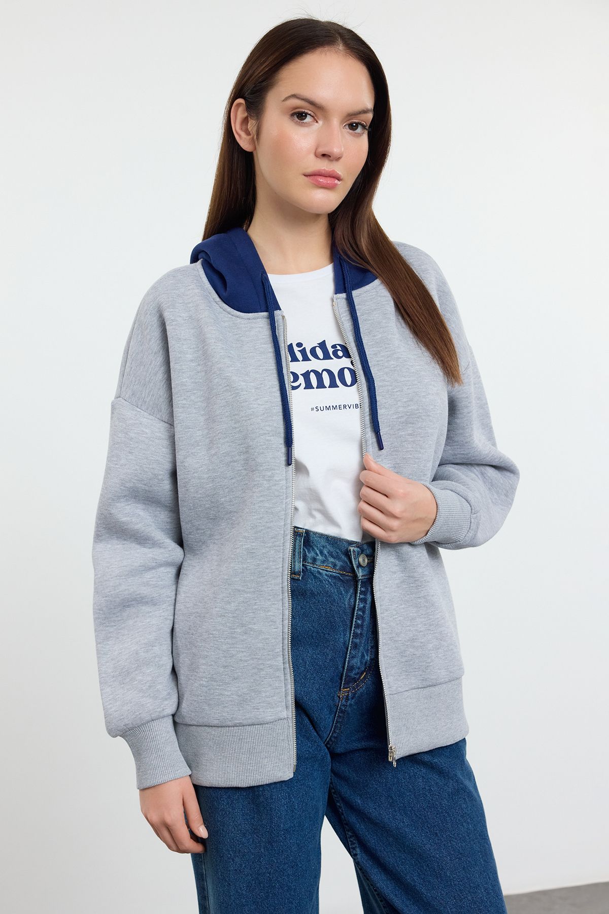 Trendyol Grey Melange Color Block Oversize/Wide Pattern Hooded Zippered Knitted Sweatshirt
