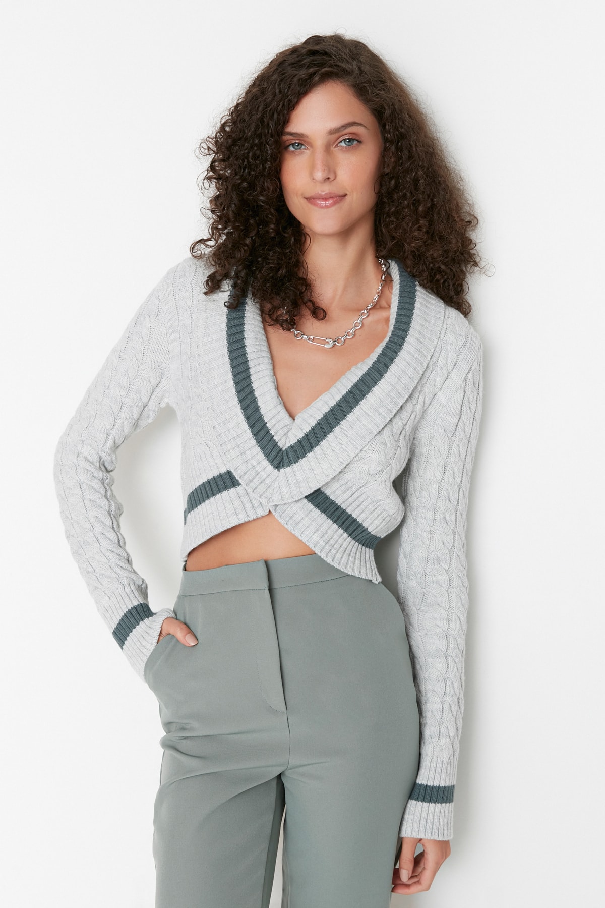 Trendyol Sweater - Gray - Regular fit