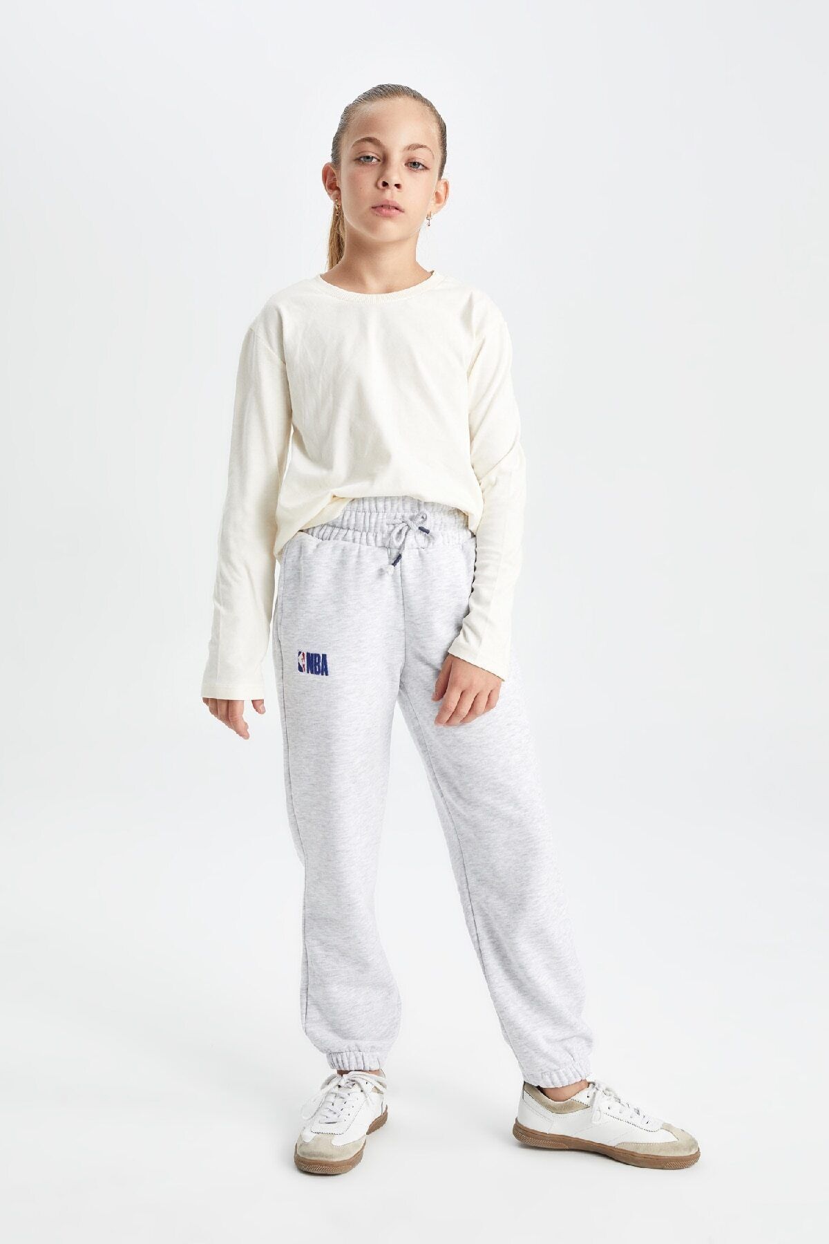 DEFACTO Girls NBA Wordmark Jogger Sweatpants