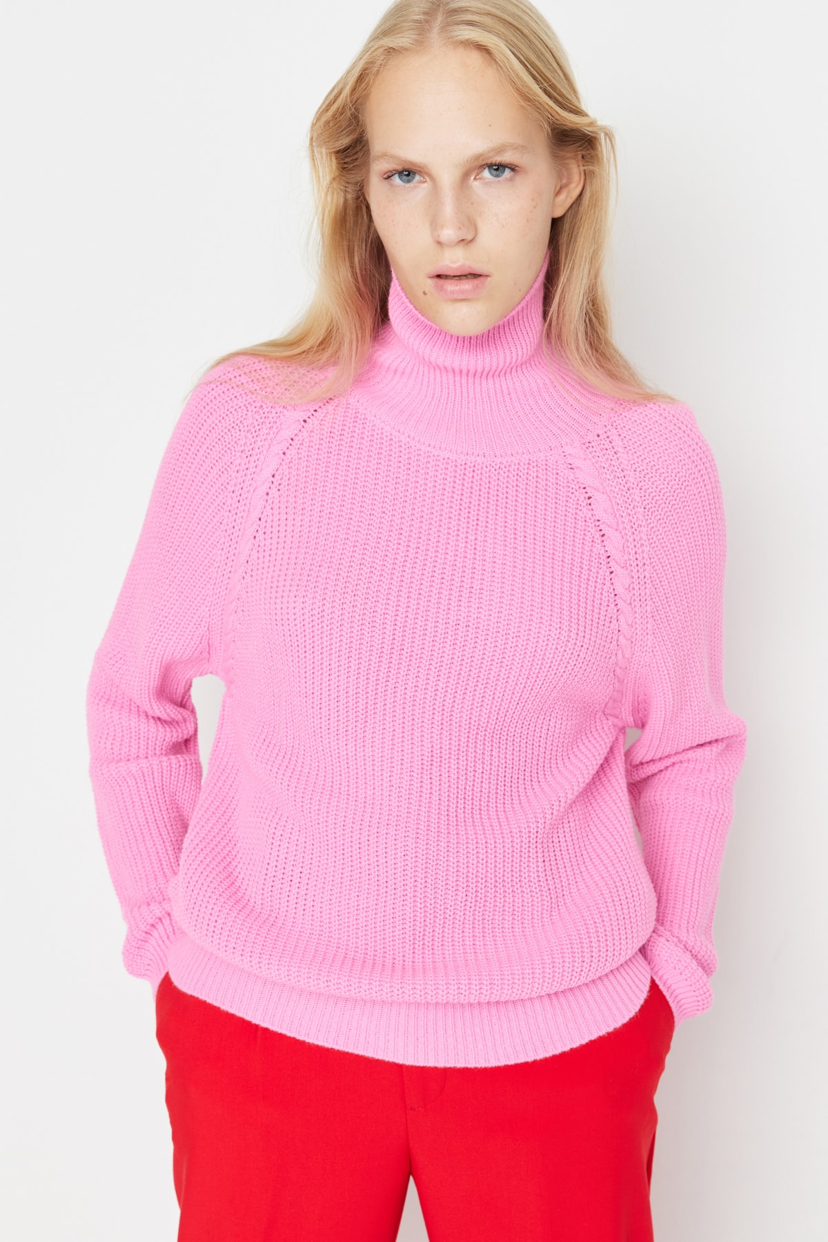 Trendyol Pink Turtleneck Knitwear Sweater