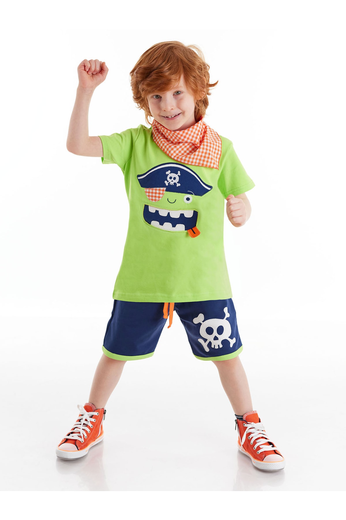 Levně Denokids 3d Green Pirate Kids T-shirt Shorts Bandana Set