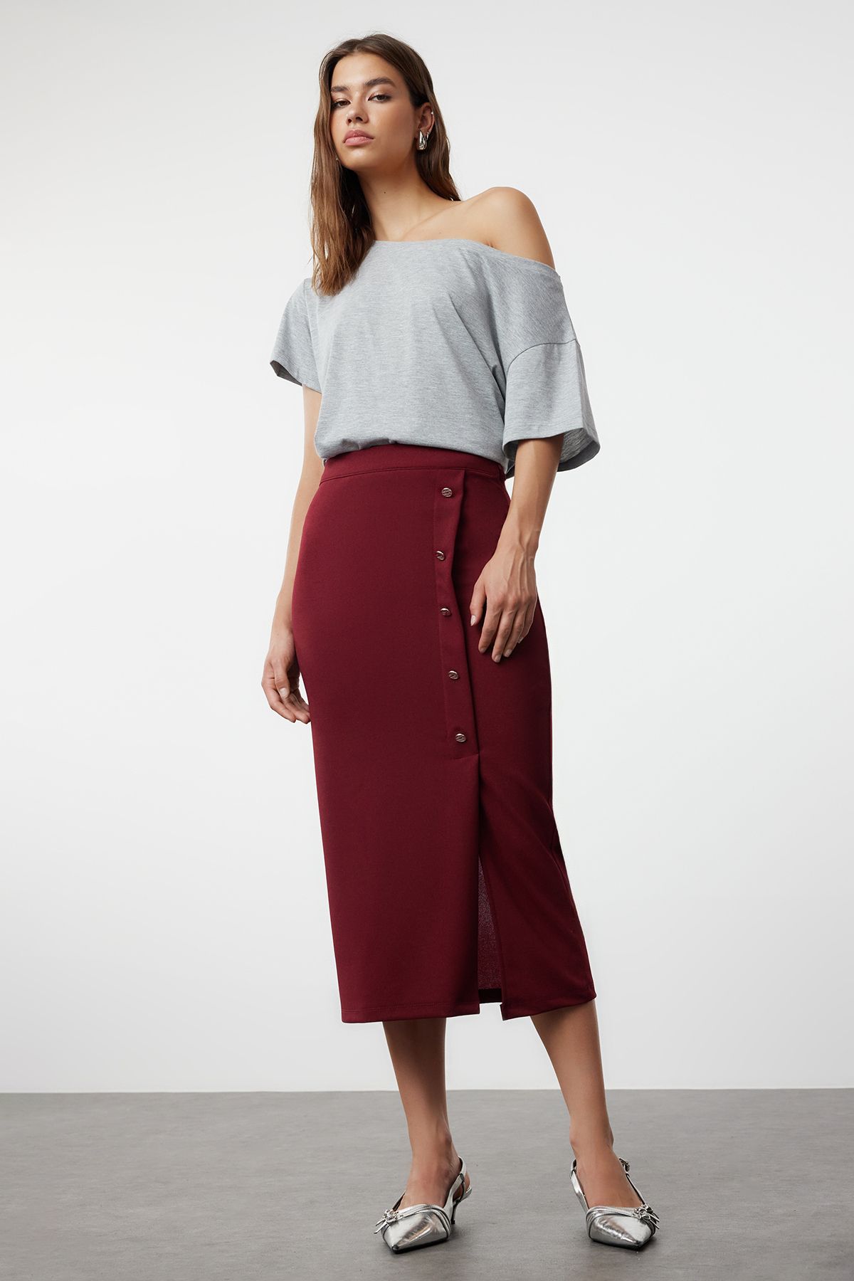 Trendyol Burgundy Smart Crepe Button Detailed High Waist Midi Pencil Flexible Knitted Skirt