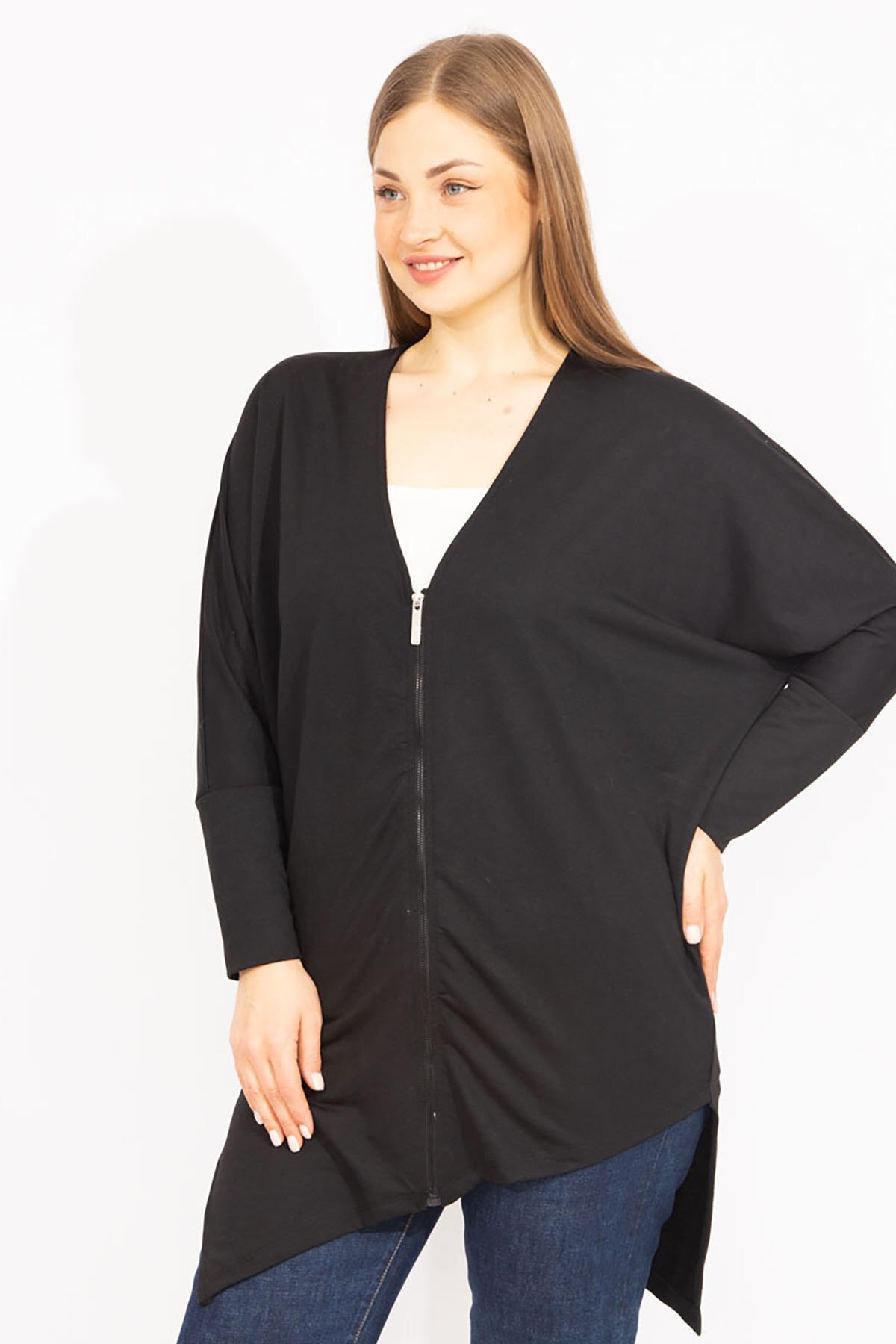 Levně Şans Women's Black Plus Size Front Zippered Cape