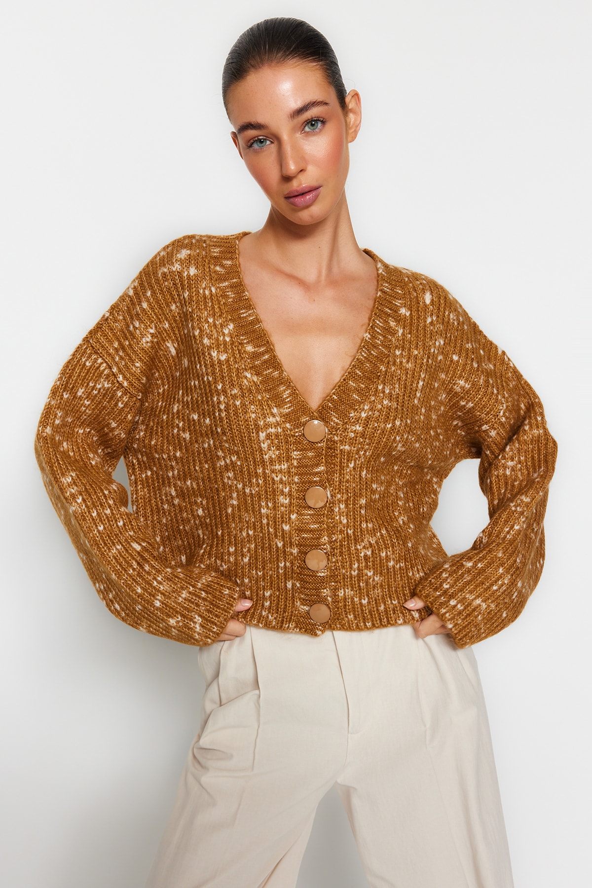 Trendyol Brown Soft Textured Nope Knitwear Cardigan