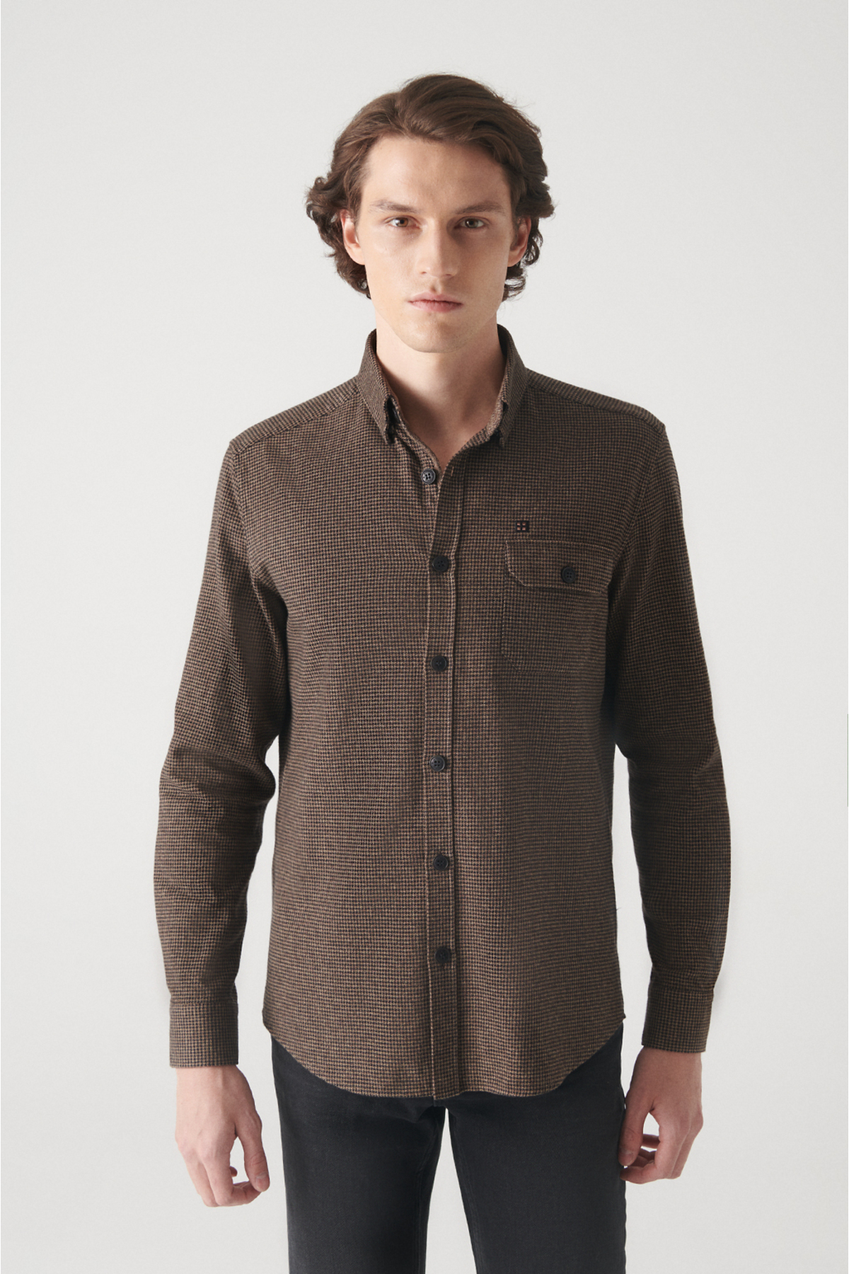 Avva Men's Brown Patterned Pocket 100% Cotton Standard Fit Regular Cut Shirt