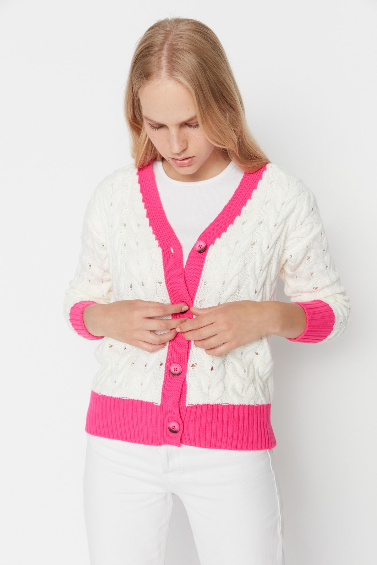 Trendyol Cardigan - Pink - Regular fit