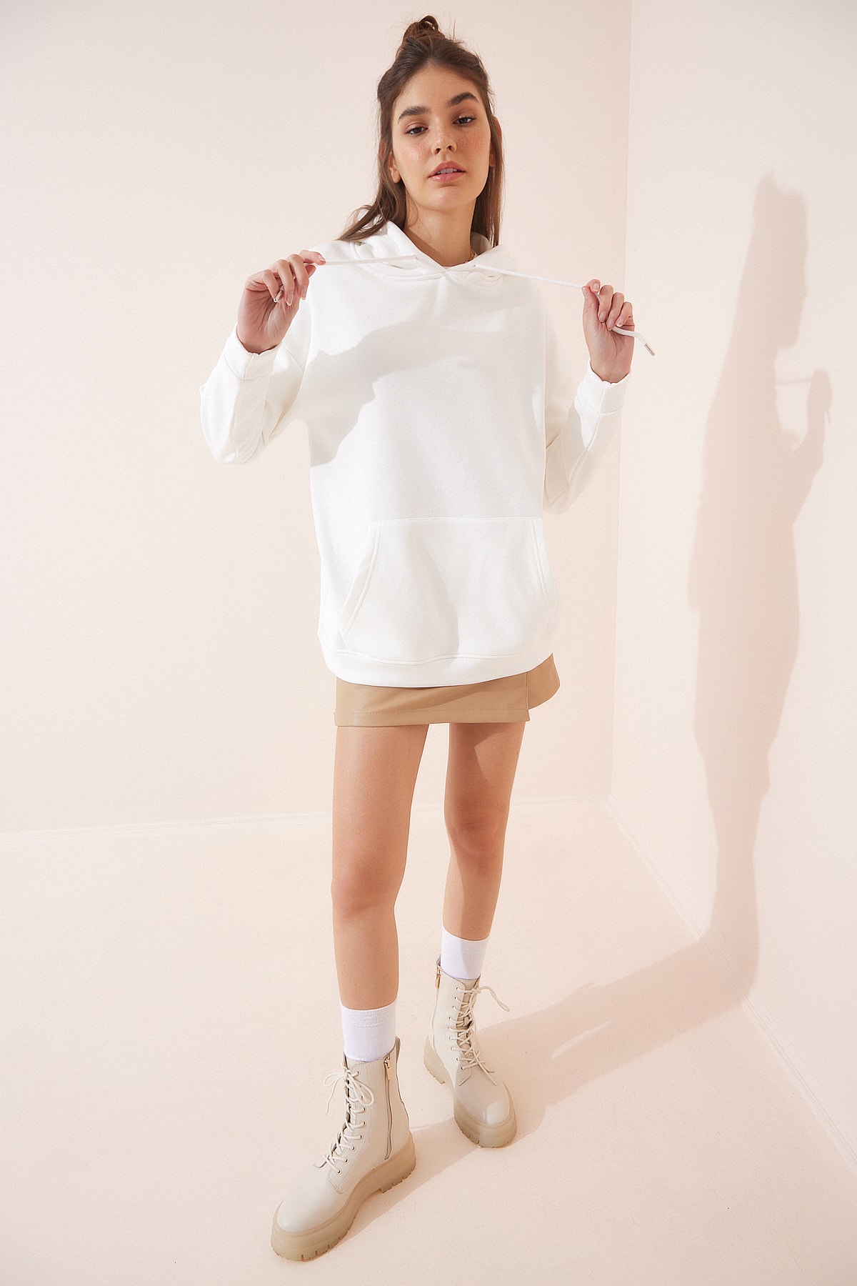 Happiness İstanbul Sweatshirt - White - Relaxed fit