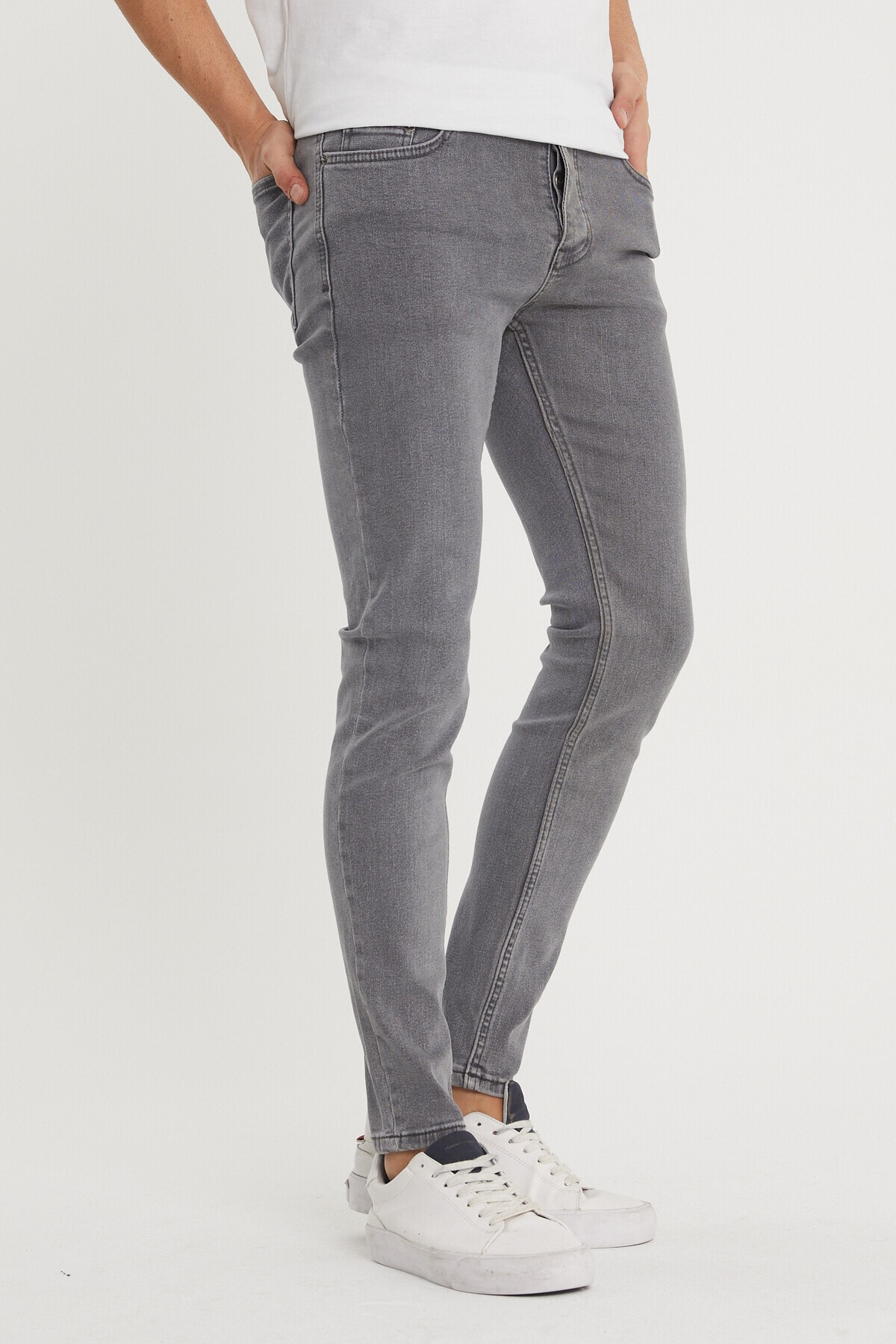 Levně XHAN Men's Gray Slim Fit Jeans