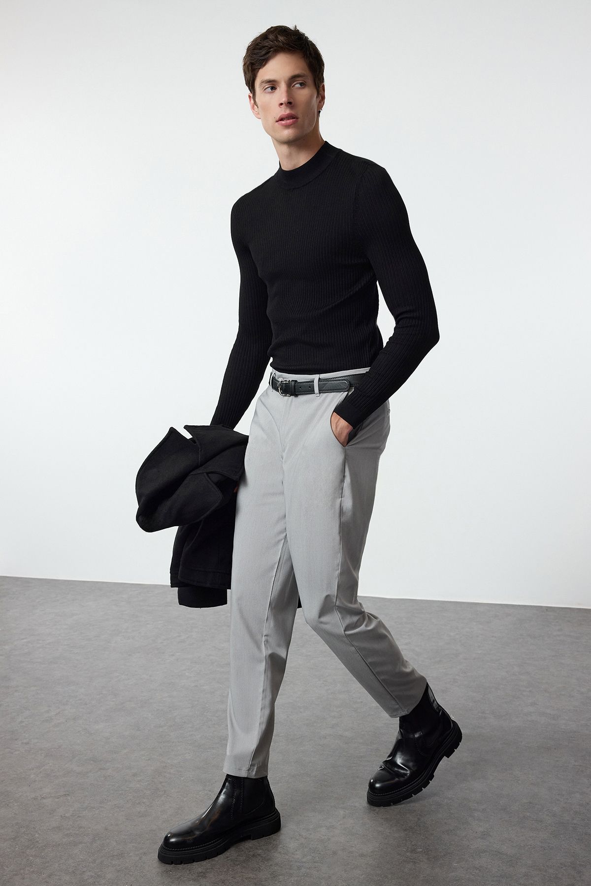 Trendyol Light Gray Trousers