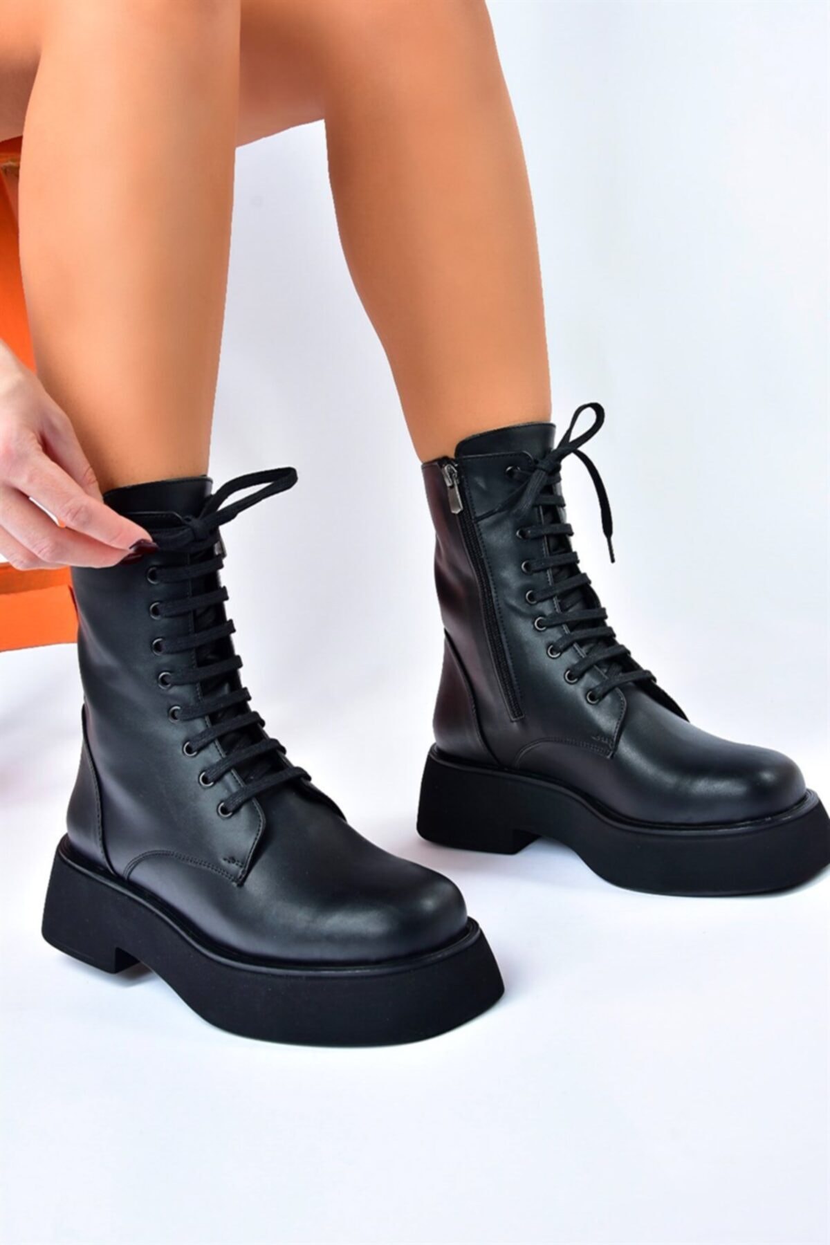 Levně Fox Shoes Black Thick-soled Women's Daily Boots Boots