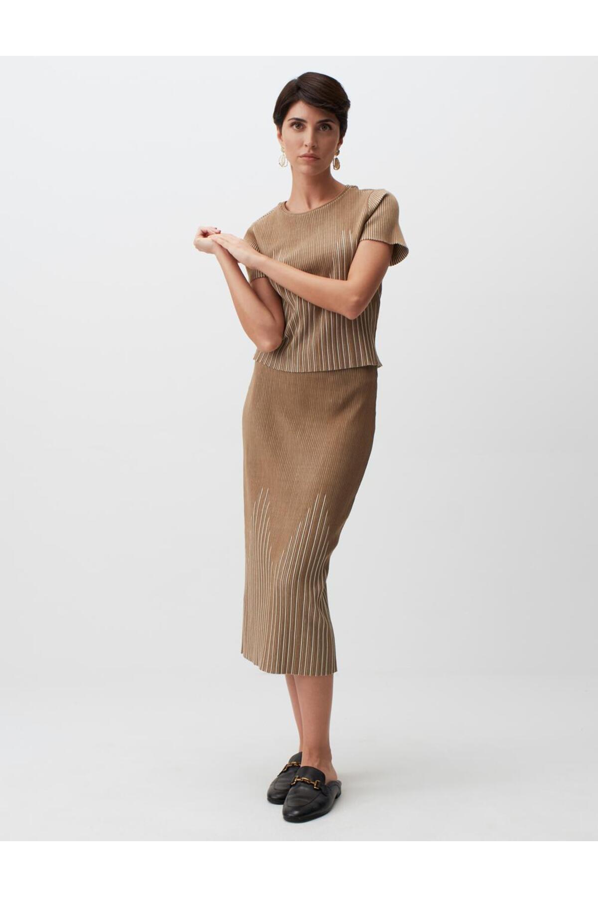 Levně Jimmy Key Dark Beige Line Pattern Pleated Elegant Midi Skirt