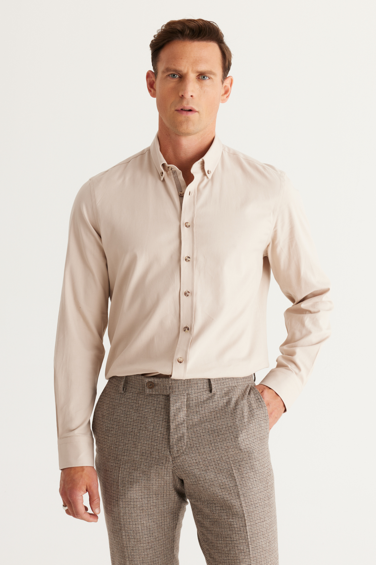 ALTINYILDIZ CLASSICS Men's Beige Slim Fit Slim Fit Shirt with Buttons and Collar Cotton Gabardine
