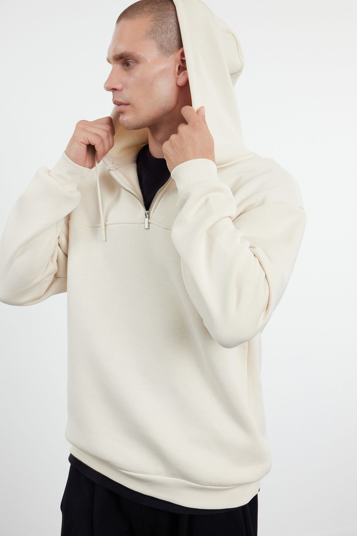 Trendyol Beige Zipper and Stitching Detailed Oversize/Wide Fit Thick Fleece Lined Sweatshirt