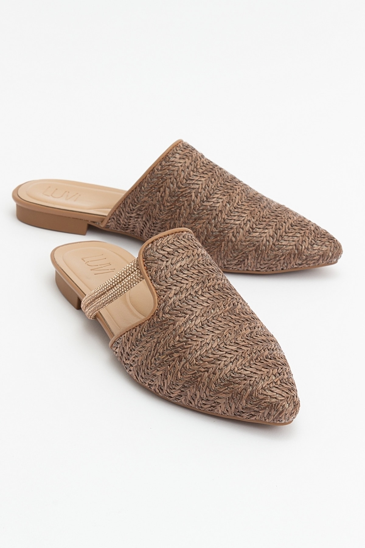 Levně LuviShoes PESA Brown Women's Slippers with Straw Stones