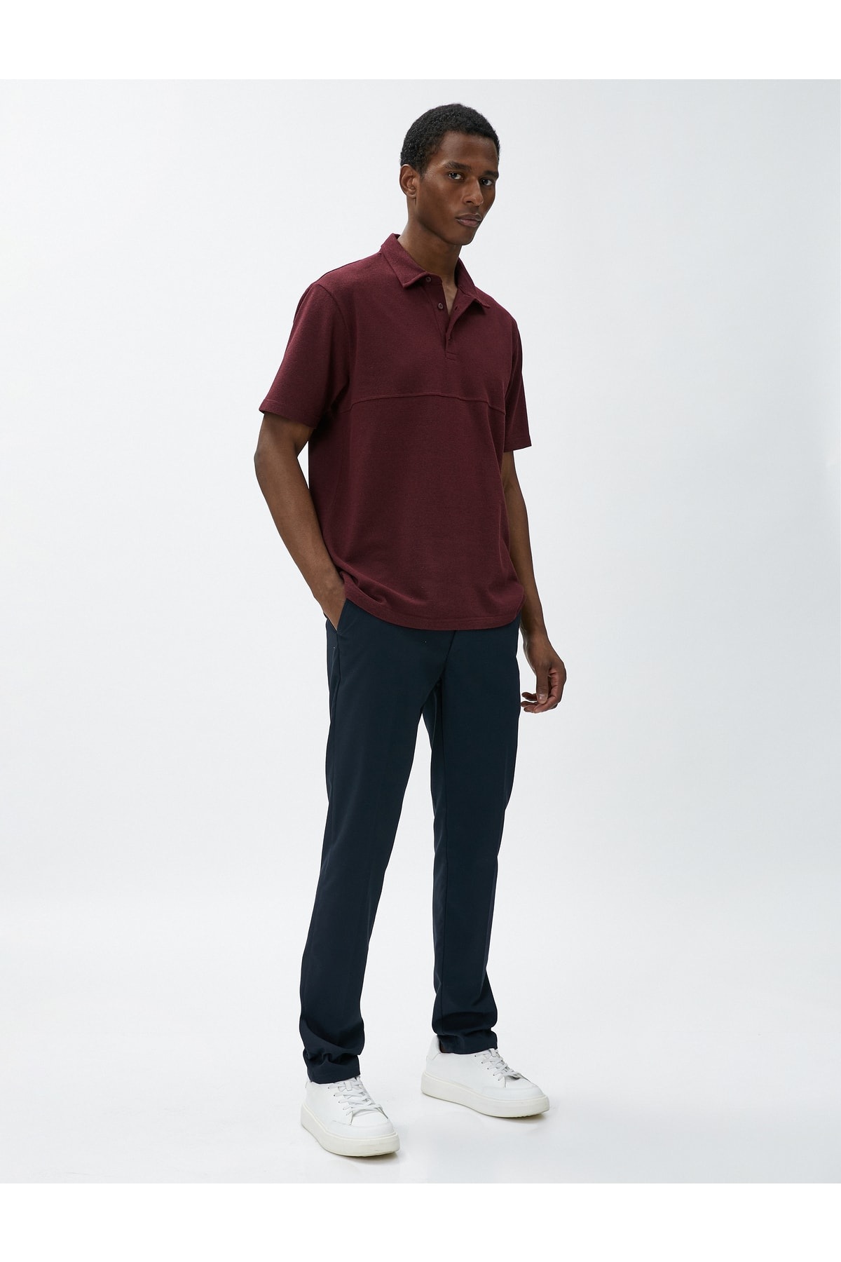 Levně Koton Polo Neck T-shirt with Buttons Stitching Detail, Short Sleeves.