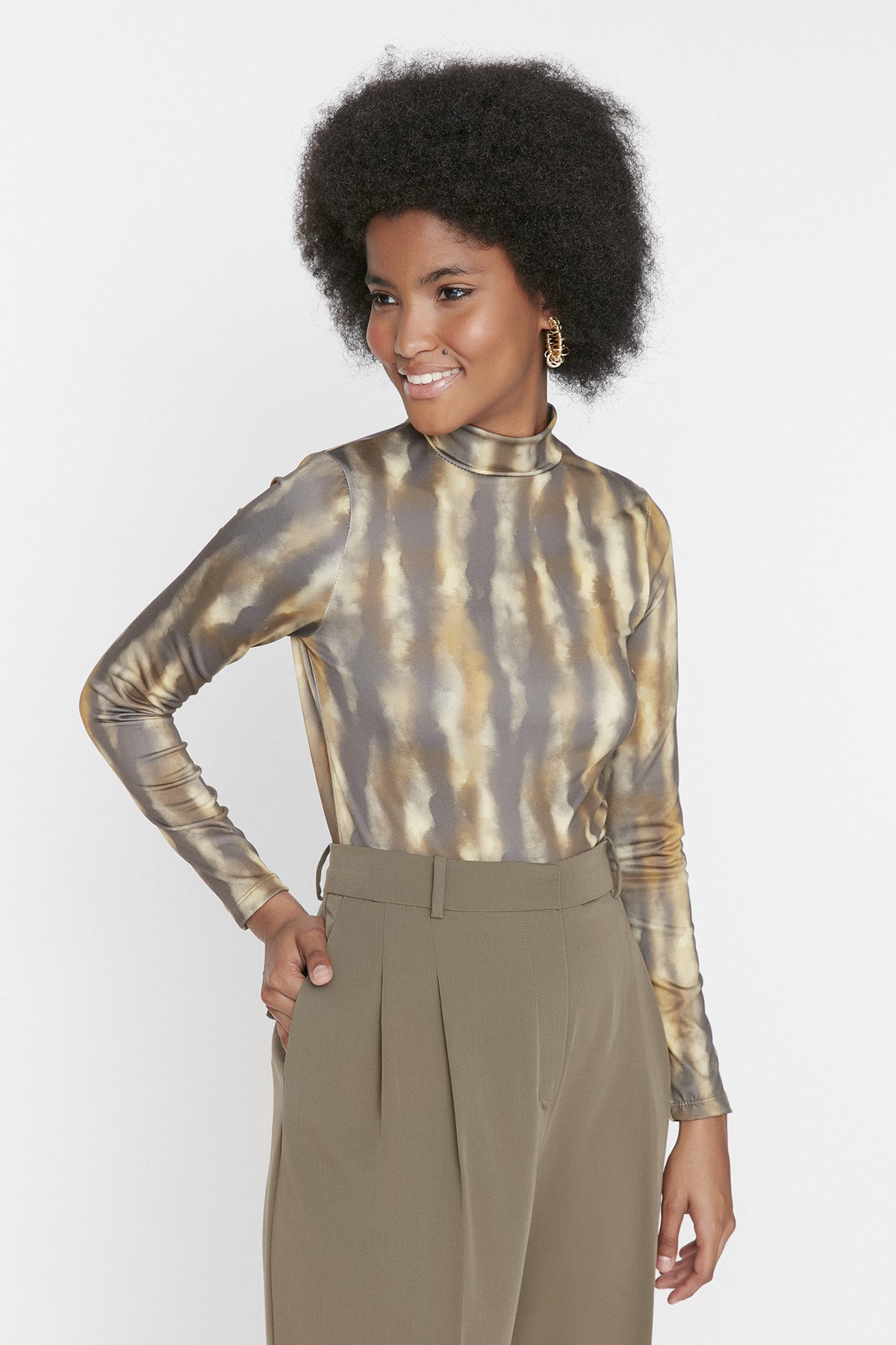 Trendyol Blouse - Grün - Slim fit