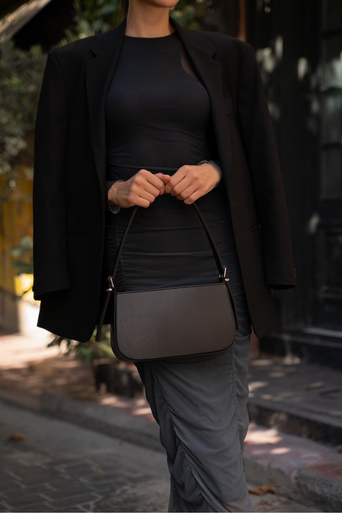 Levně Madamra Black Women's Baguette Bag with Belt Strap
