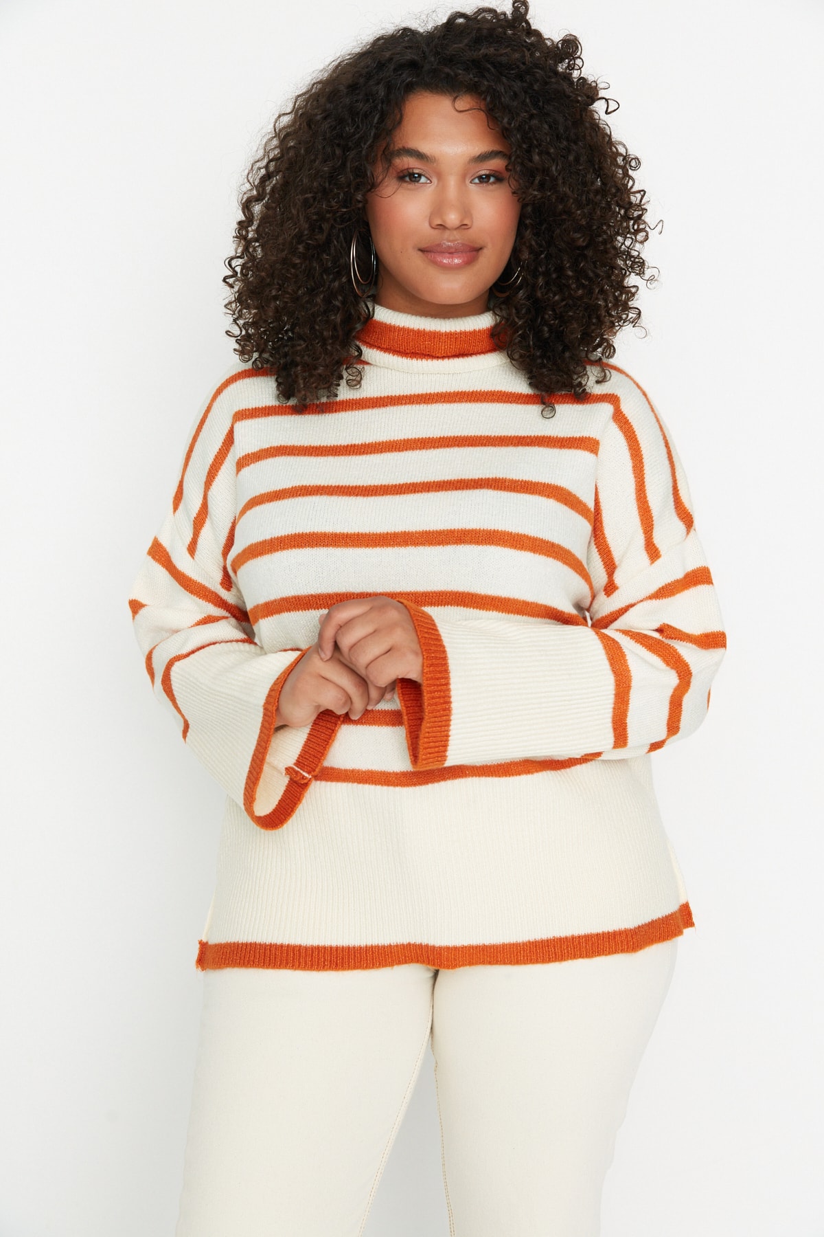 Trendyol Curve Orange Striped Knitwear Sweater