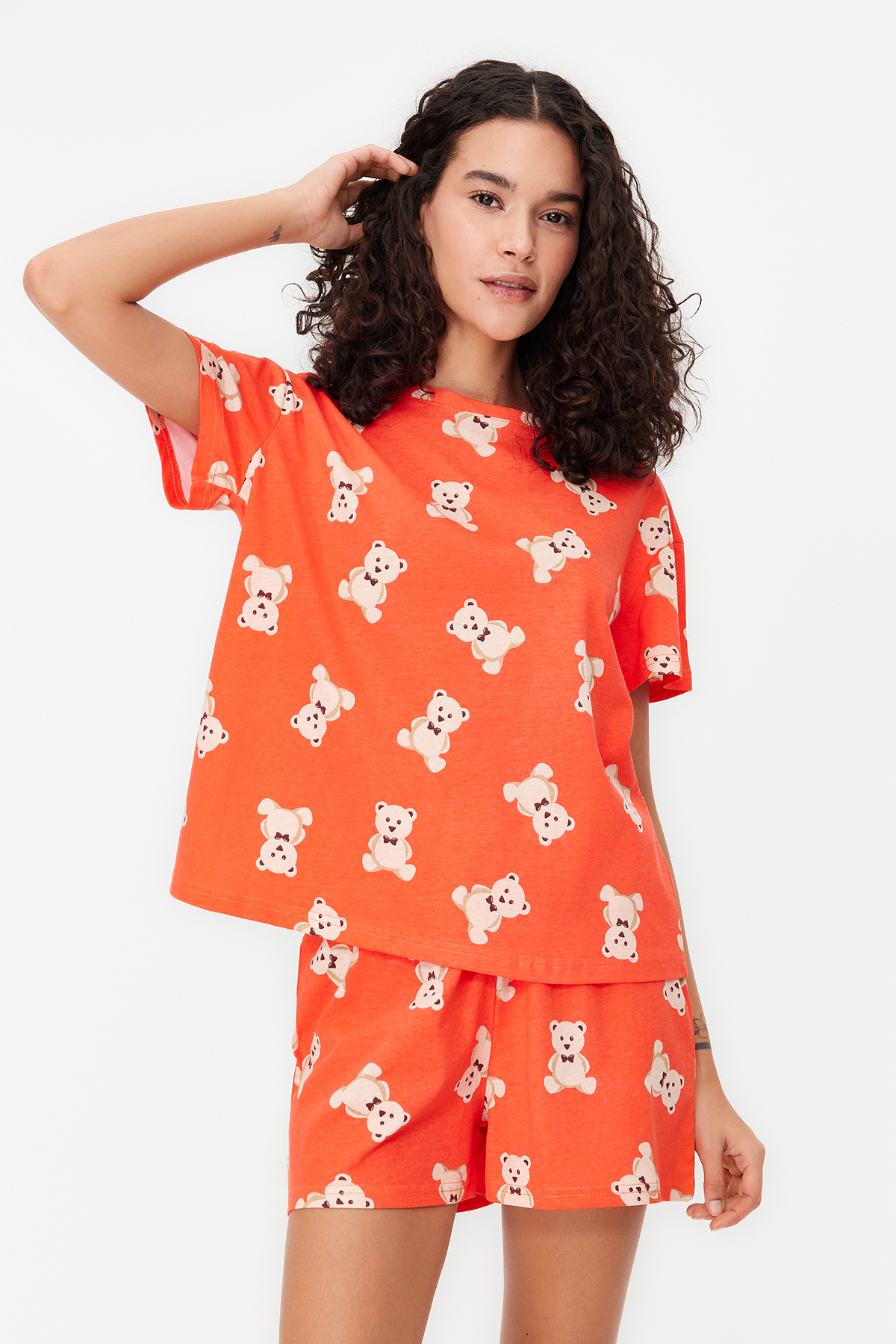 Levně Trendyol Cinnamon 100% Cotton Teddy Bear Patterned T-shirt-Shorts Knitted Pajamas Set