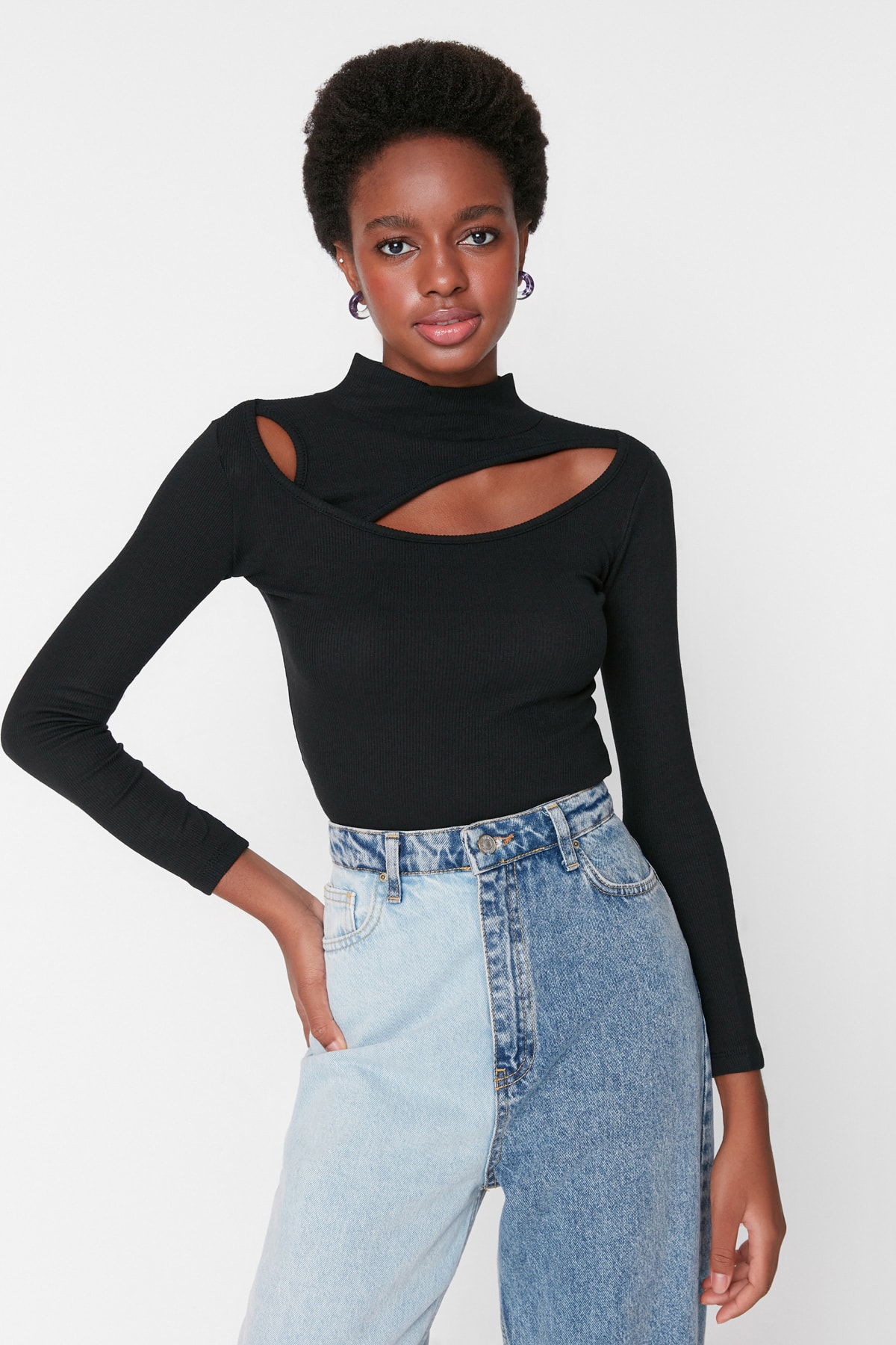 Ženski top Trendyol TWOAW23BZ00146/Black