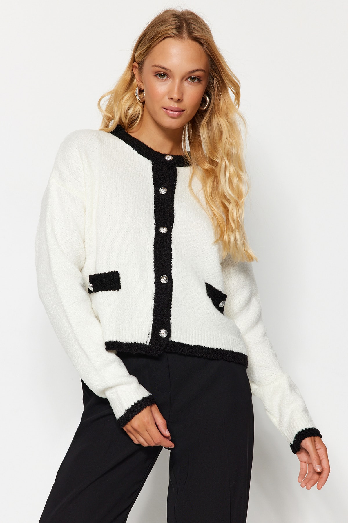 Trendyol Ecru Boucle Thread Color Blocked Knitwear Cardigan