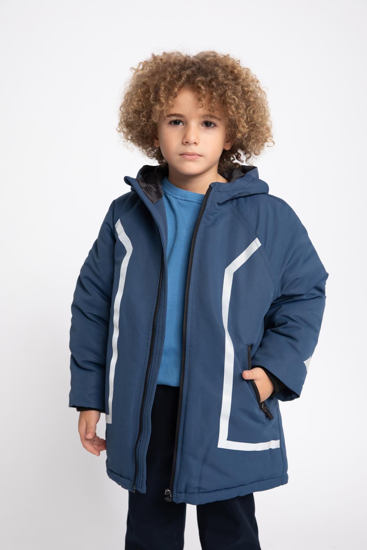 DEFACTO Boys Water Repellent Reflector Printed Hooded Fleece Lined Coat