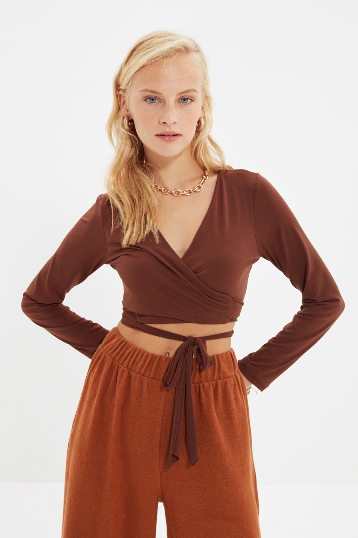 Trendyol Brown Knitted Crop Blouse with Tie Detail