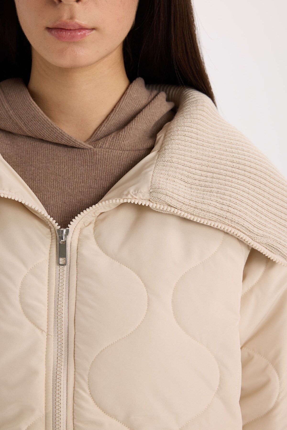 DEFACTO Water Repellent Seasonal Jacket Quilted Zippered Pocket Lightweight