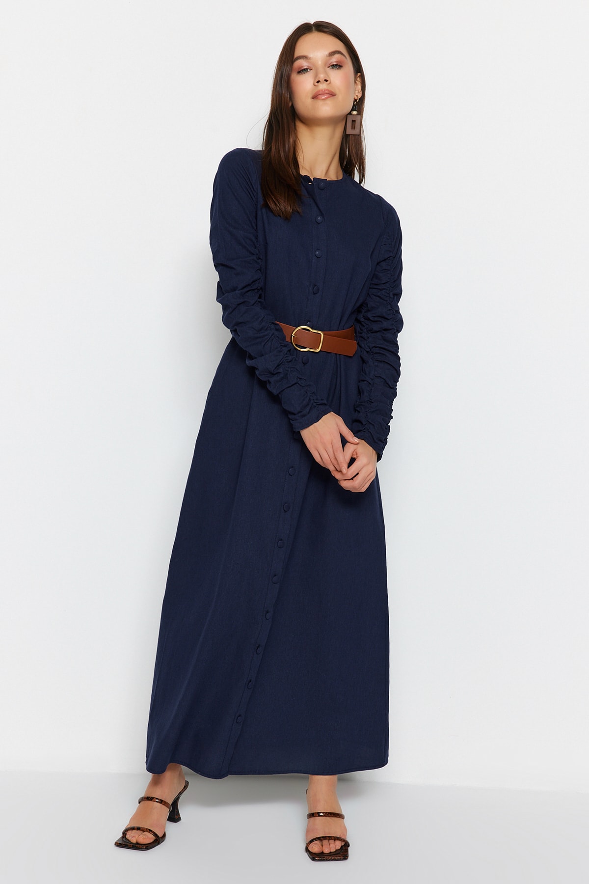 Levně Trendyol Navy Blue Linen-Mixed Woven Shirt Dress with Shirring Pocket Detail with Belt